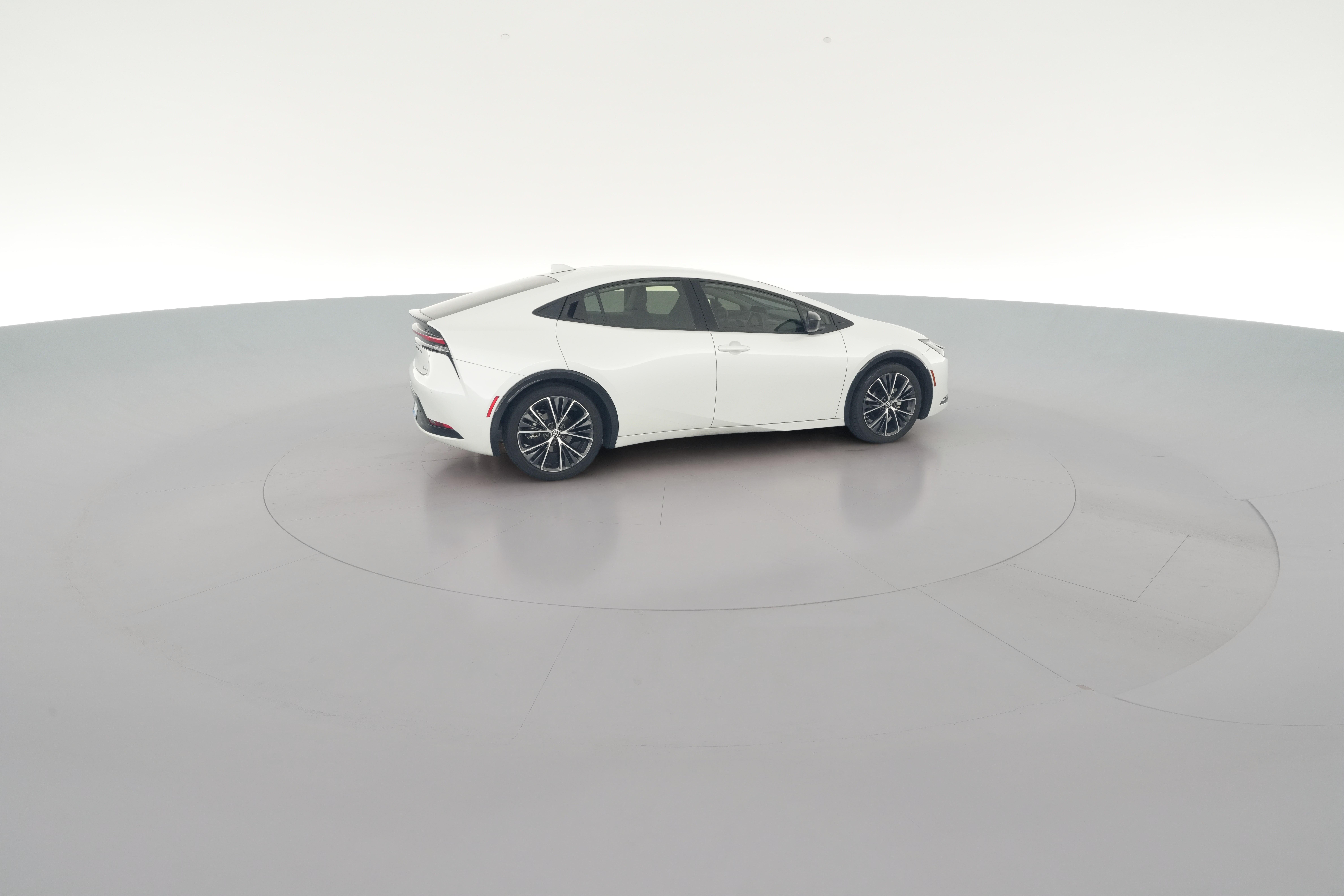 2024 Toyota Prius XLE - Photo 34