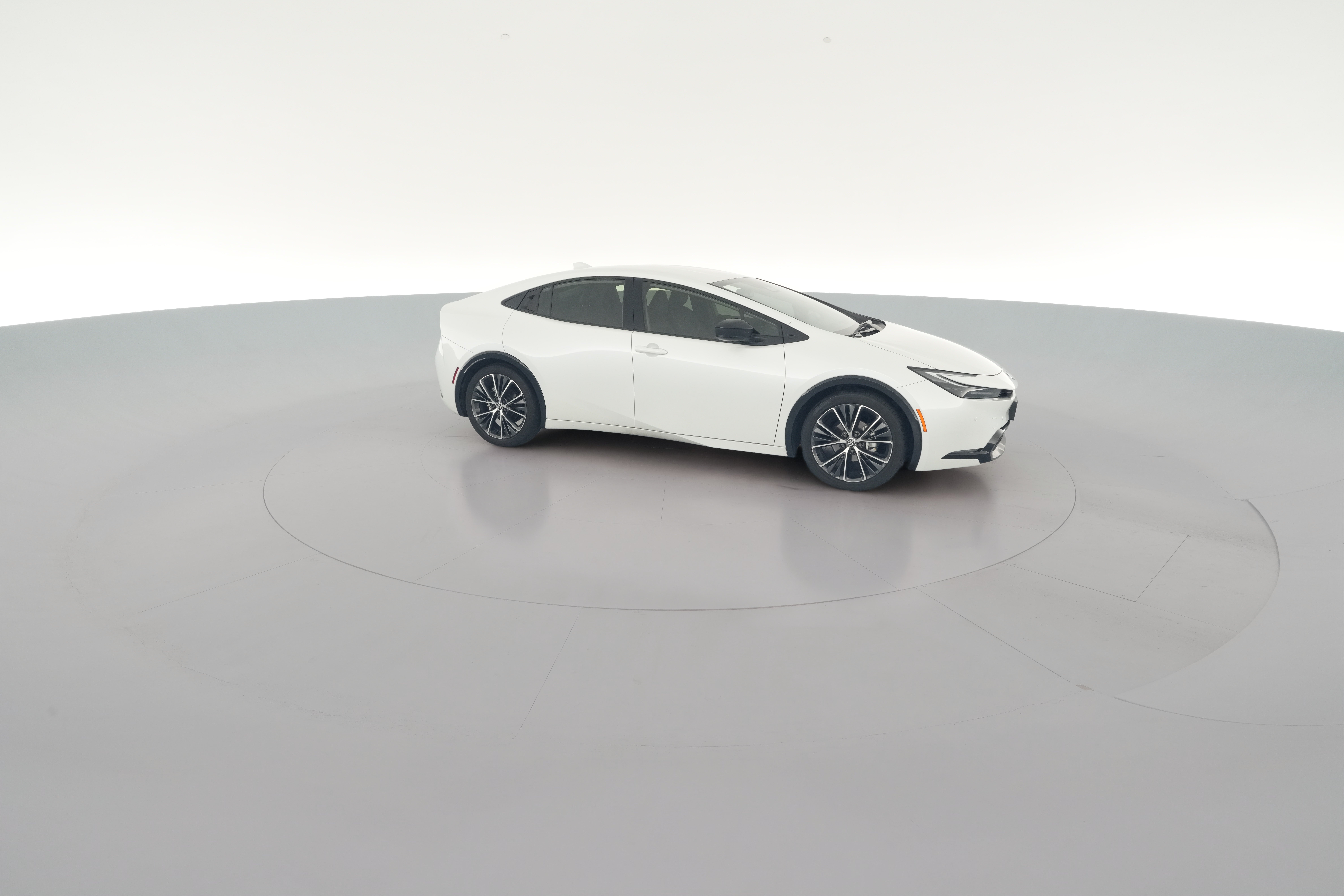 2024 Toyota Prius XLE - Photo 36
