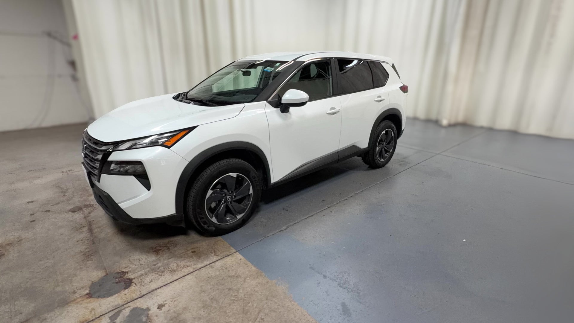 2025 Nissan Rogue vehicle photo