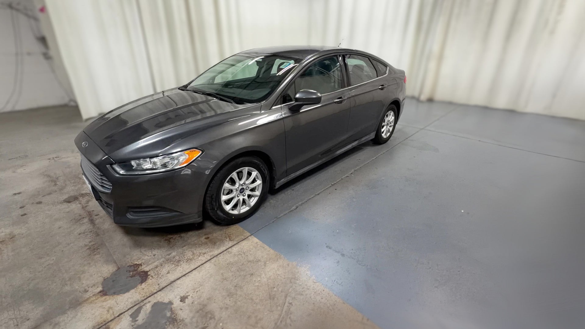 2016 Ford Fusion vehicle photo