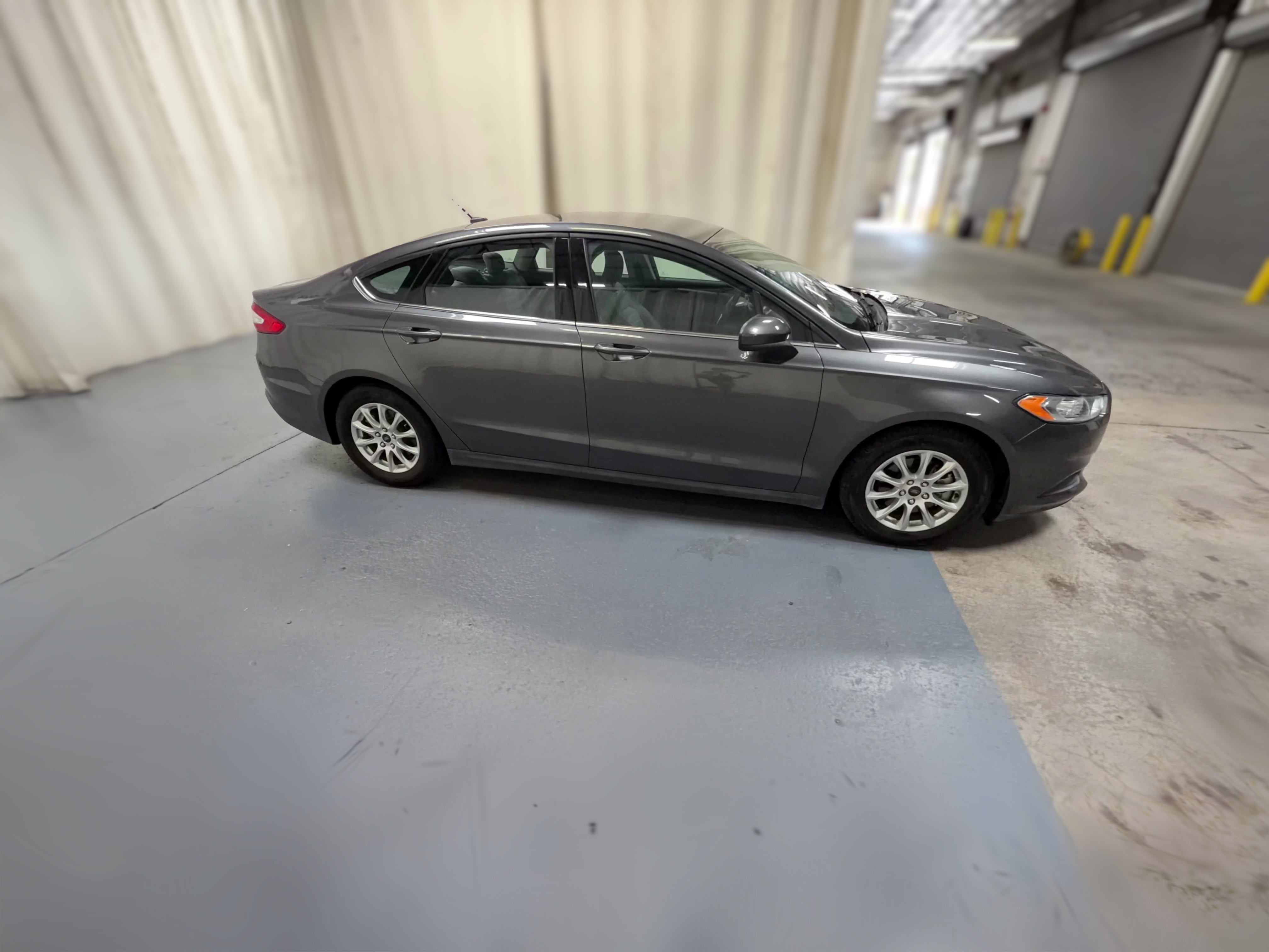 2016 Ford Fusion S - Photo 31