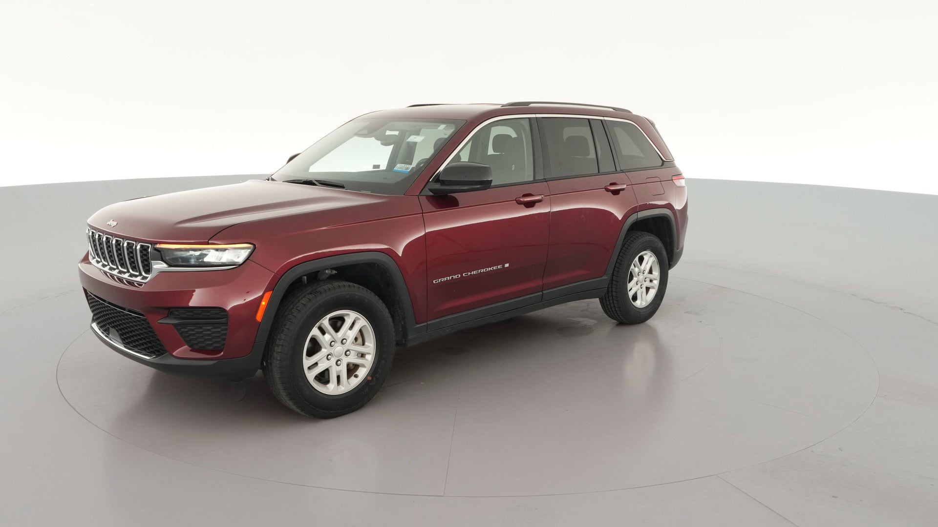 2024 Jeep Grand Cherokee vehicle photo