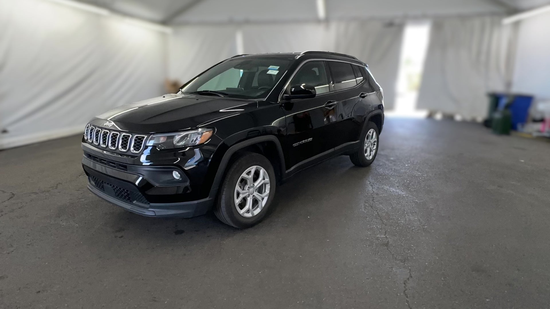 2024 Jeep Compass vehicle photo