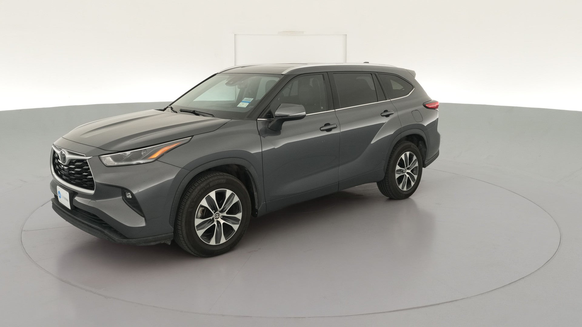 2021 Toyota Highlander vehicle photo