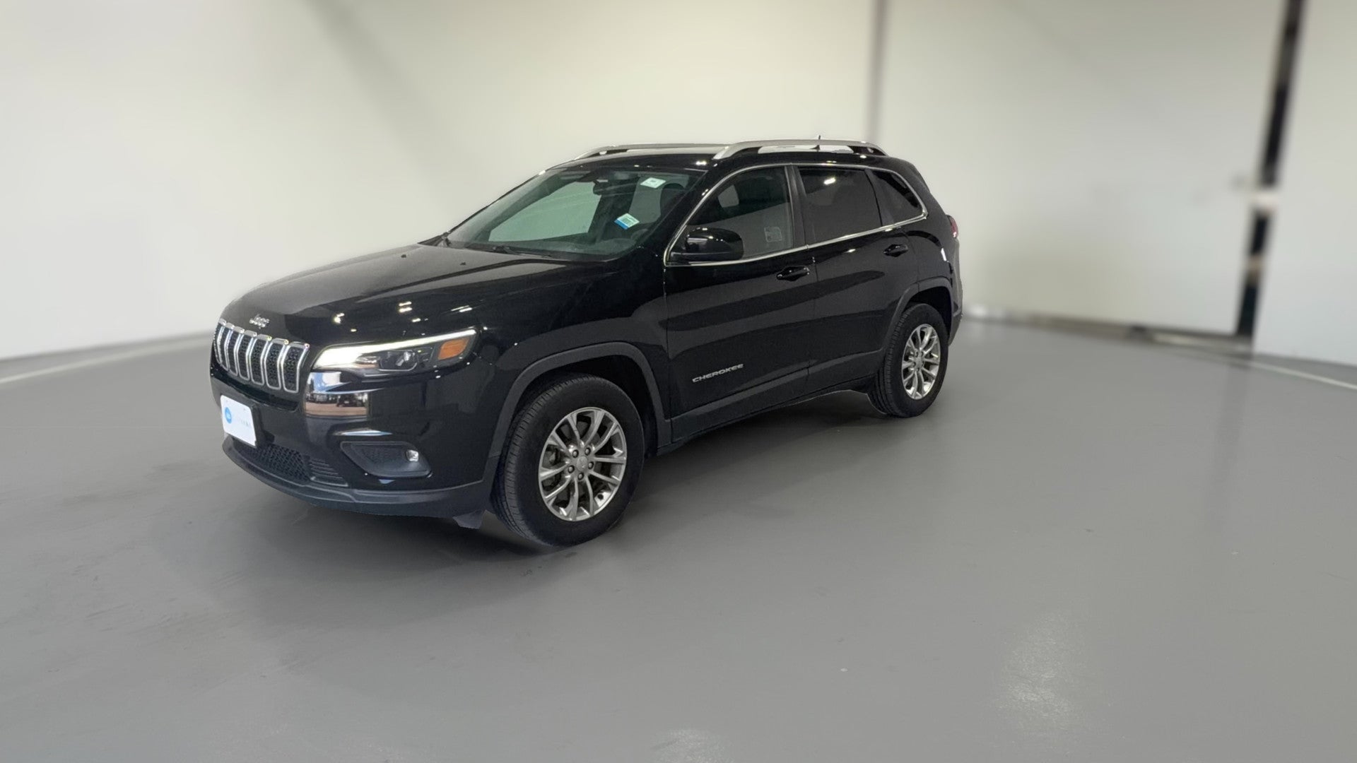 2019 Jeep Cherokee vehicle photo
