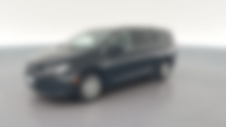 2023 Chrysler Voyager vehicle photo