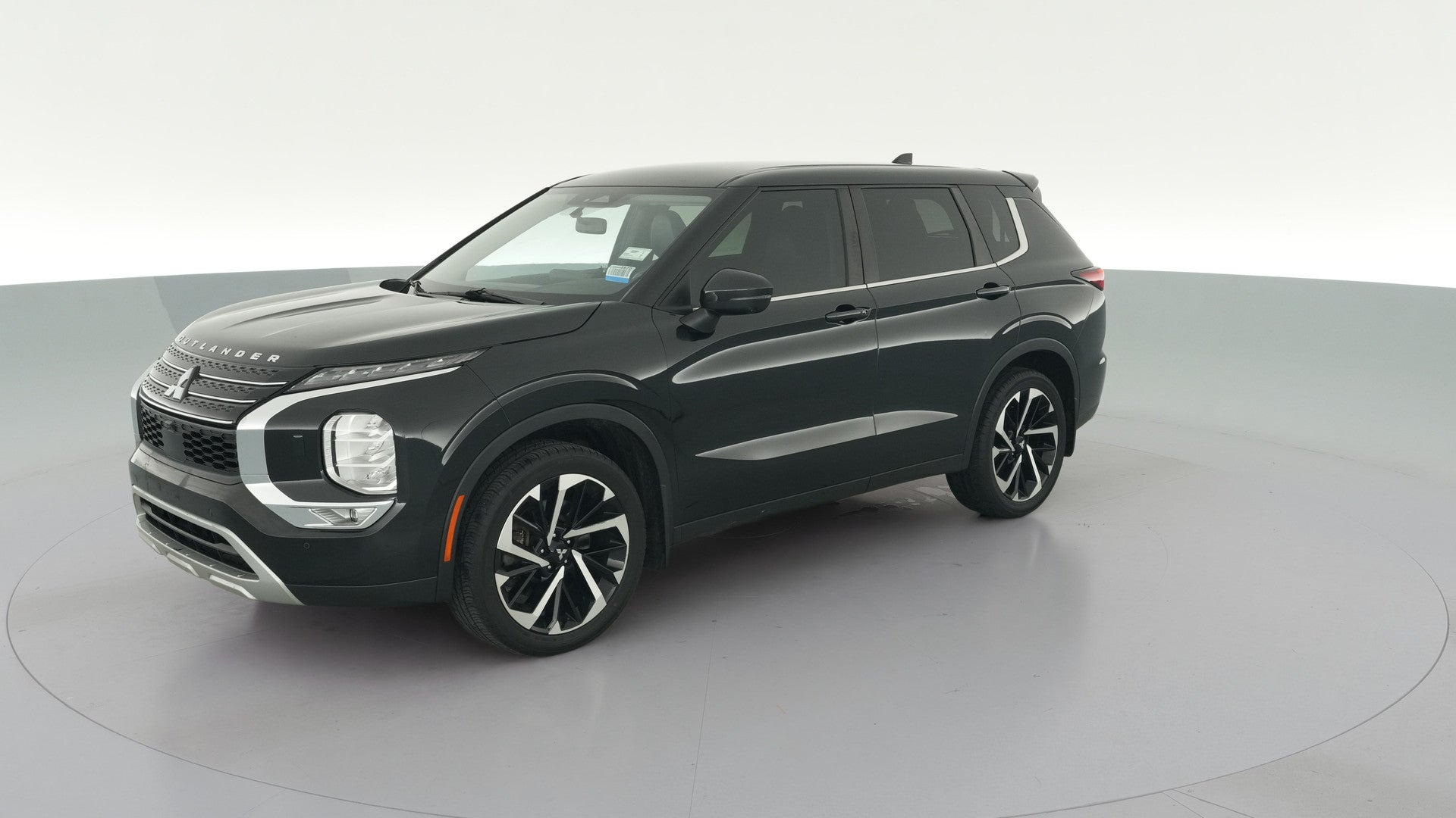 2023 Mitsubishi Outlander vehicle photo