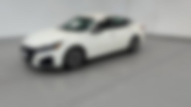 2025 Nissan Altima vehicle photo