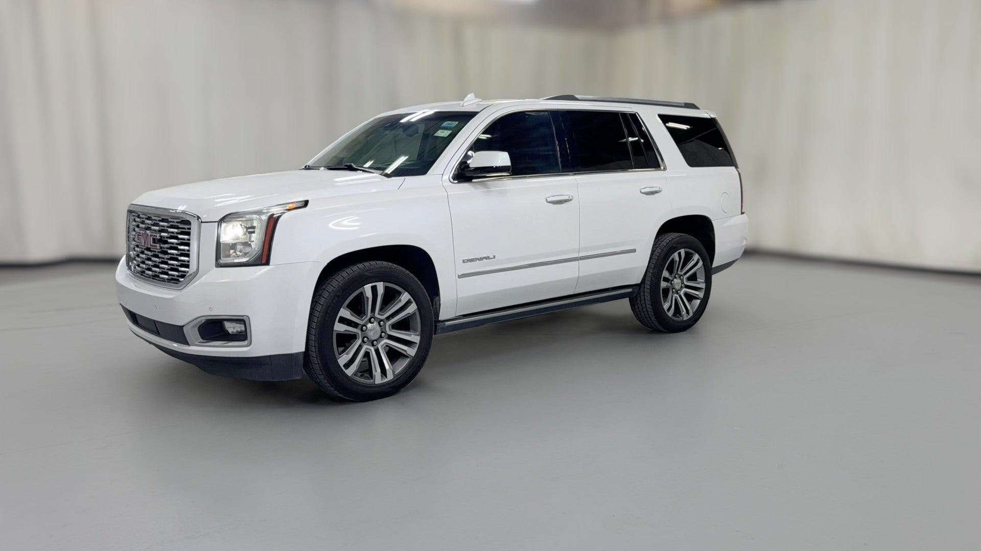 2019 GMC Yukon vehicle photo