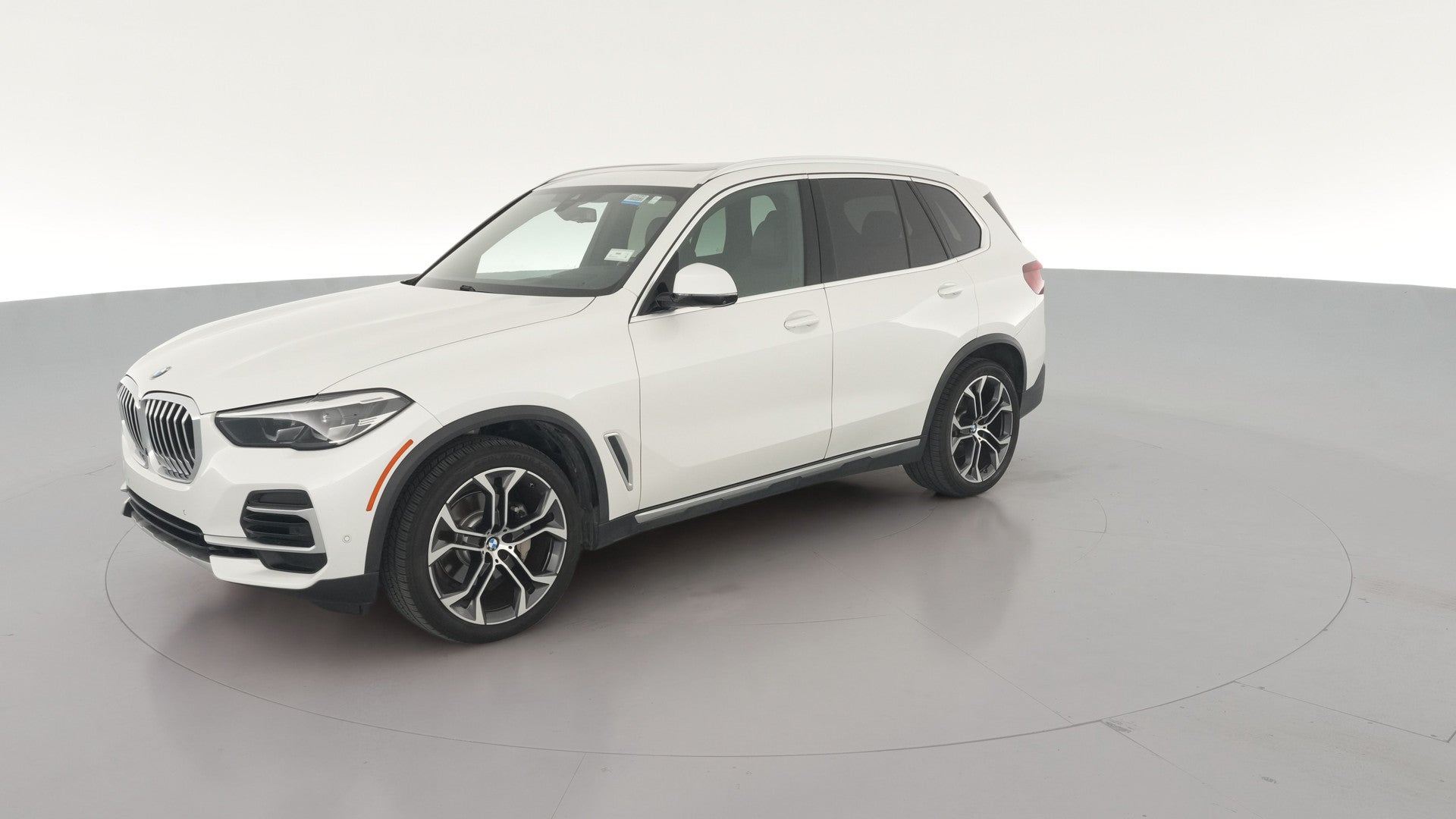 2022 BMW X5 vehicle photo