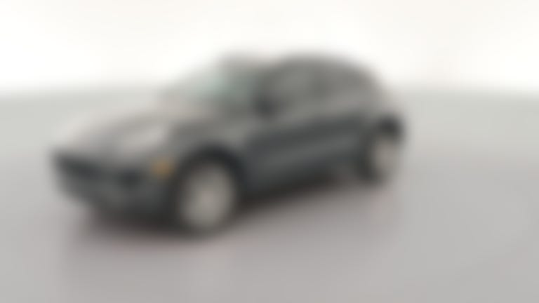 2018 Porsche Macan vehicle photo