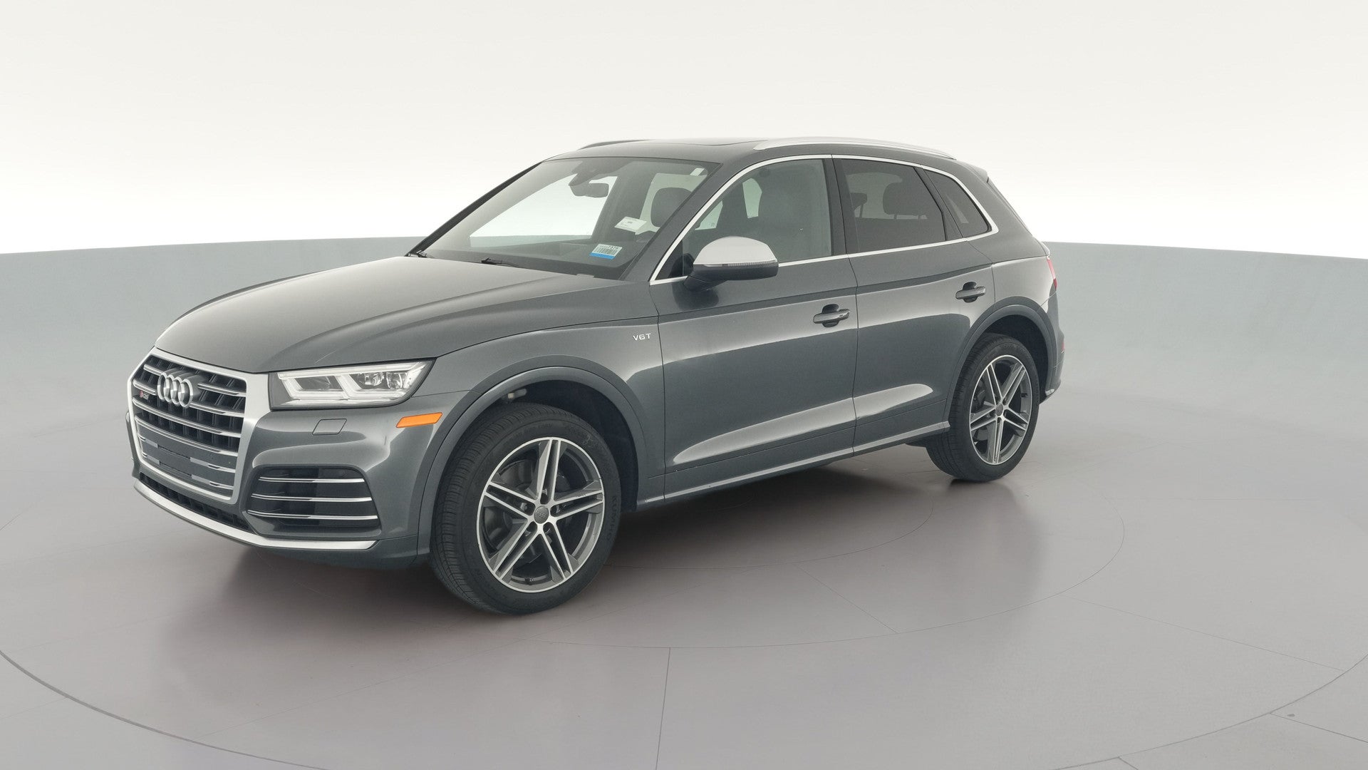 2018 Audi SQ5 vehicle photo
