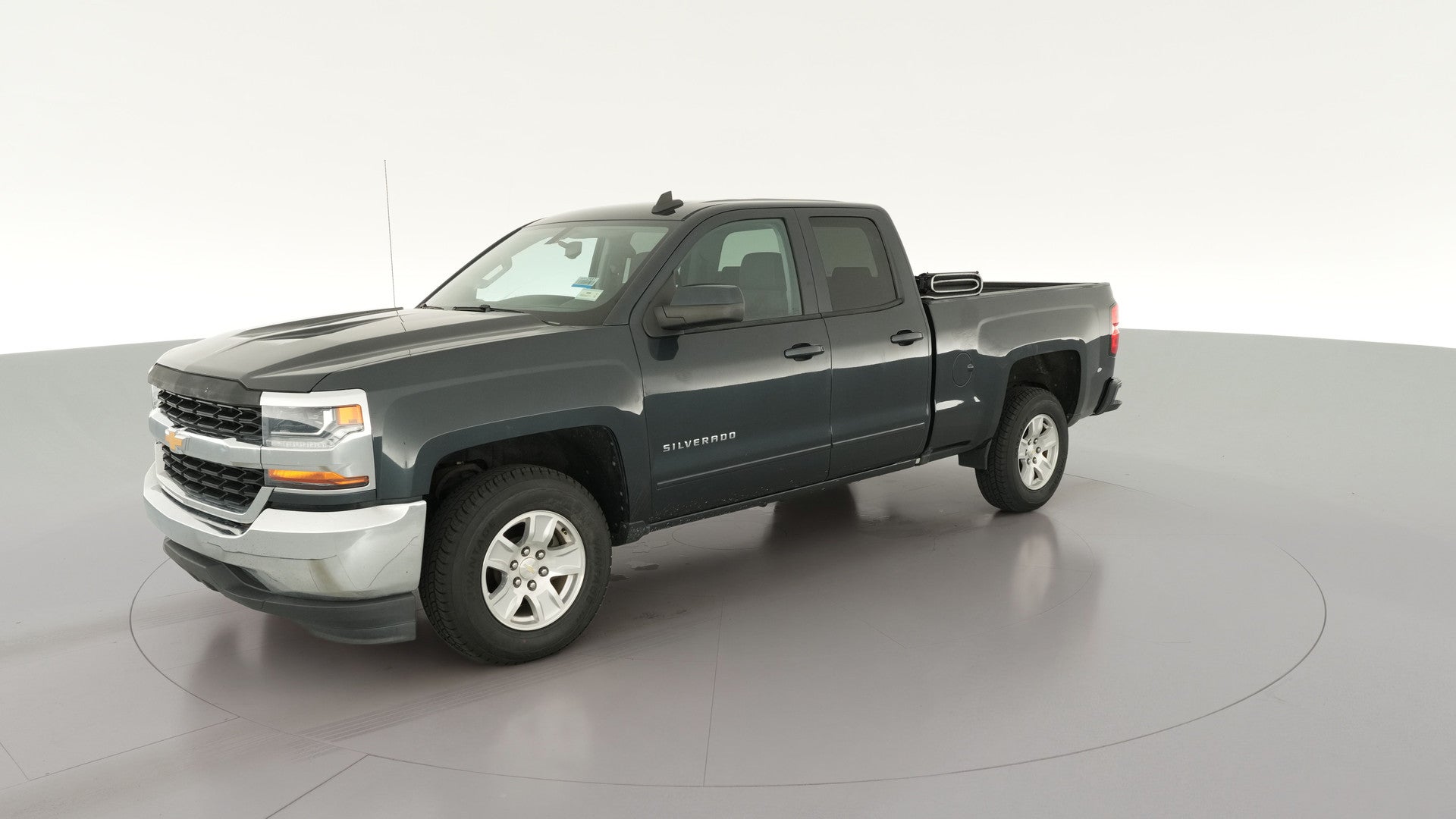 2019 Chevrolet Silverado 1500 LD Double Cab vehicle photo