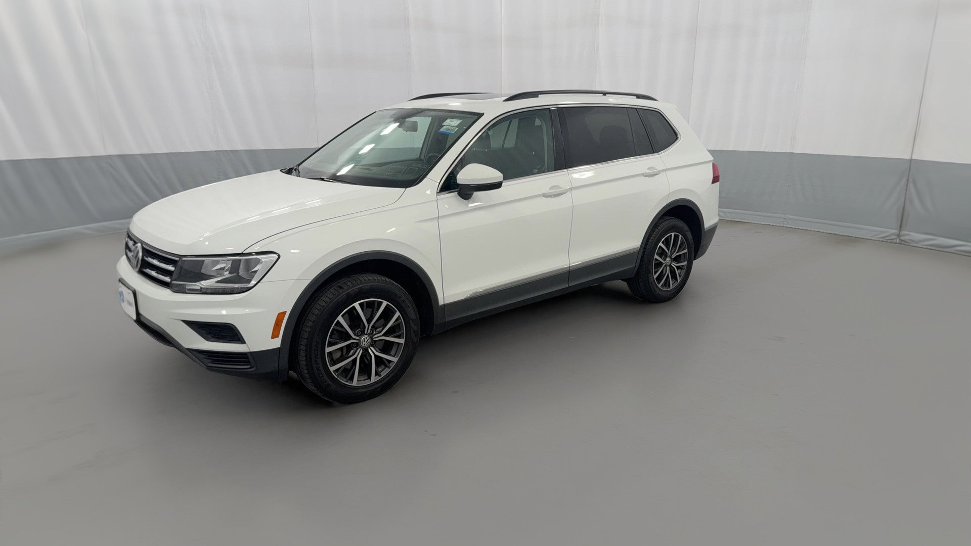 2020 Volkswagen Tiguan vehicle photo