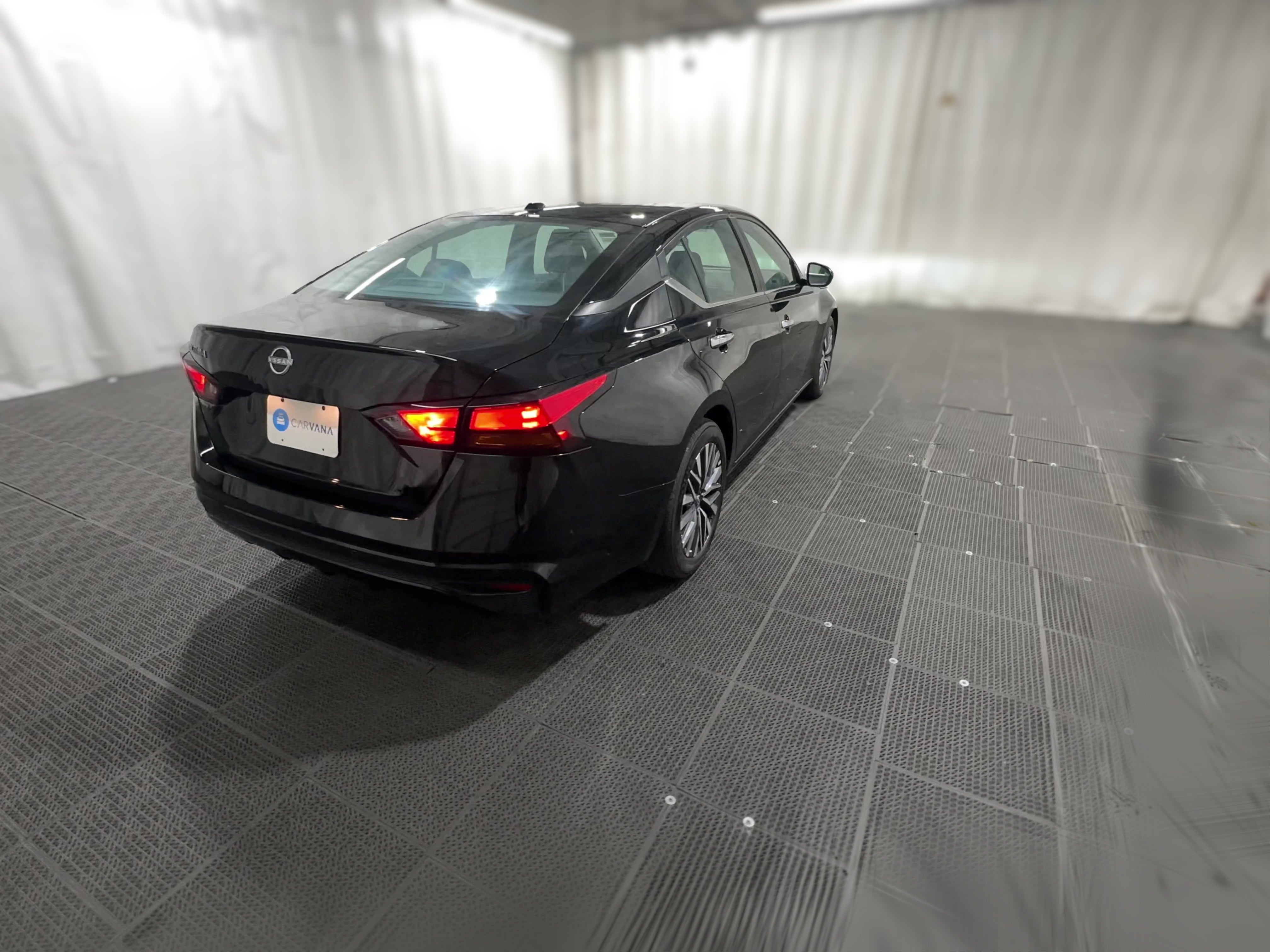 2025 Nissan Altima SV - Photo 26