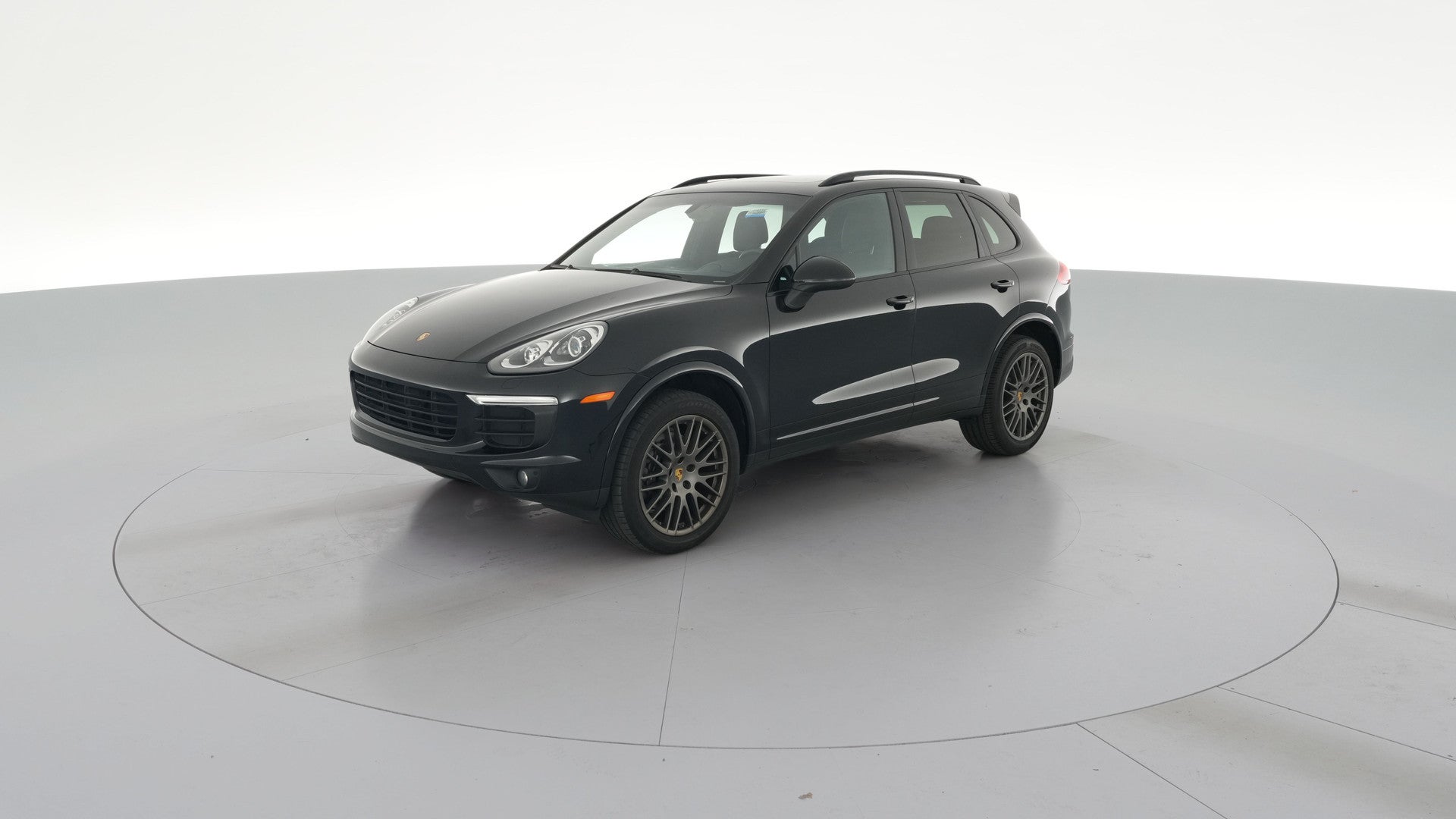 2018 Porsche Cayenne vehicle photo