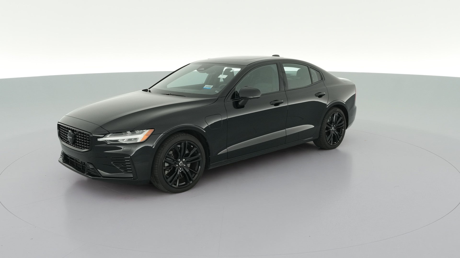 2024 Volvo S60 vehicle photo