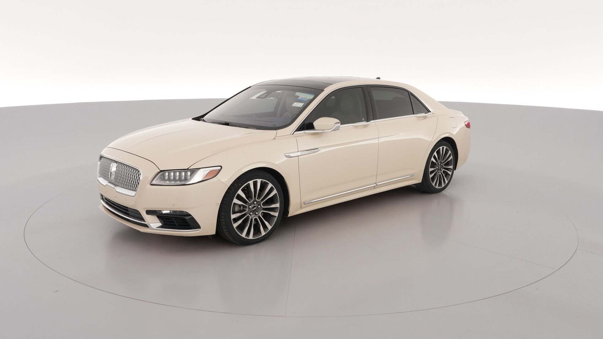 2018 Lincoln Continental vehicle photo