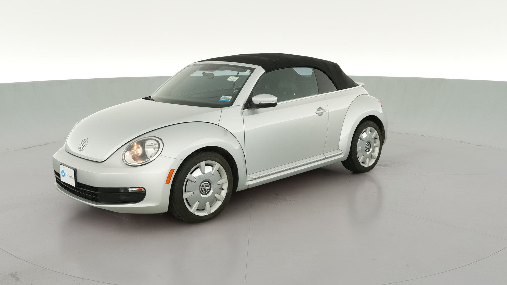 2013 Volkswagen Beetle vehicle photo