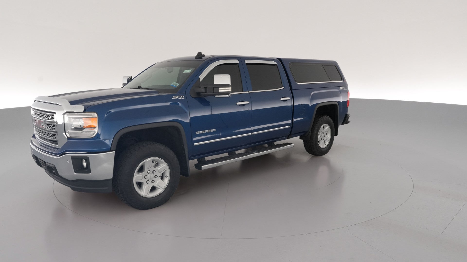 2015 GMC Sierra 1500 Crew Cab vehicle photo