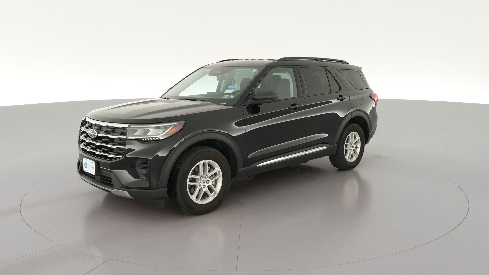 2025 Ford Explorer vehicle photo