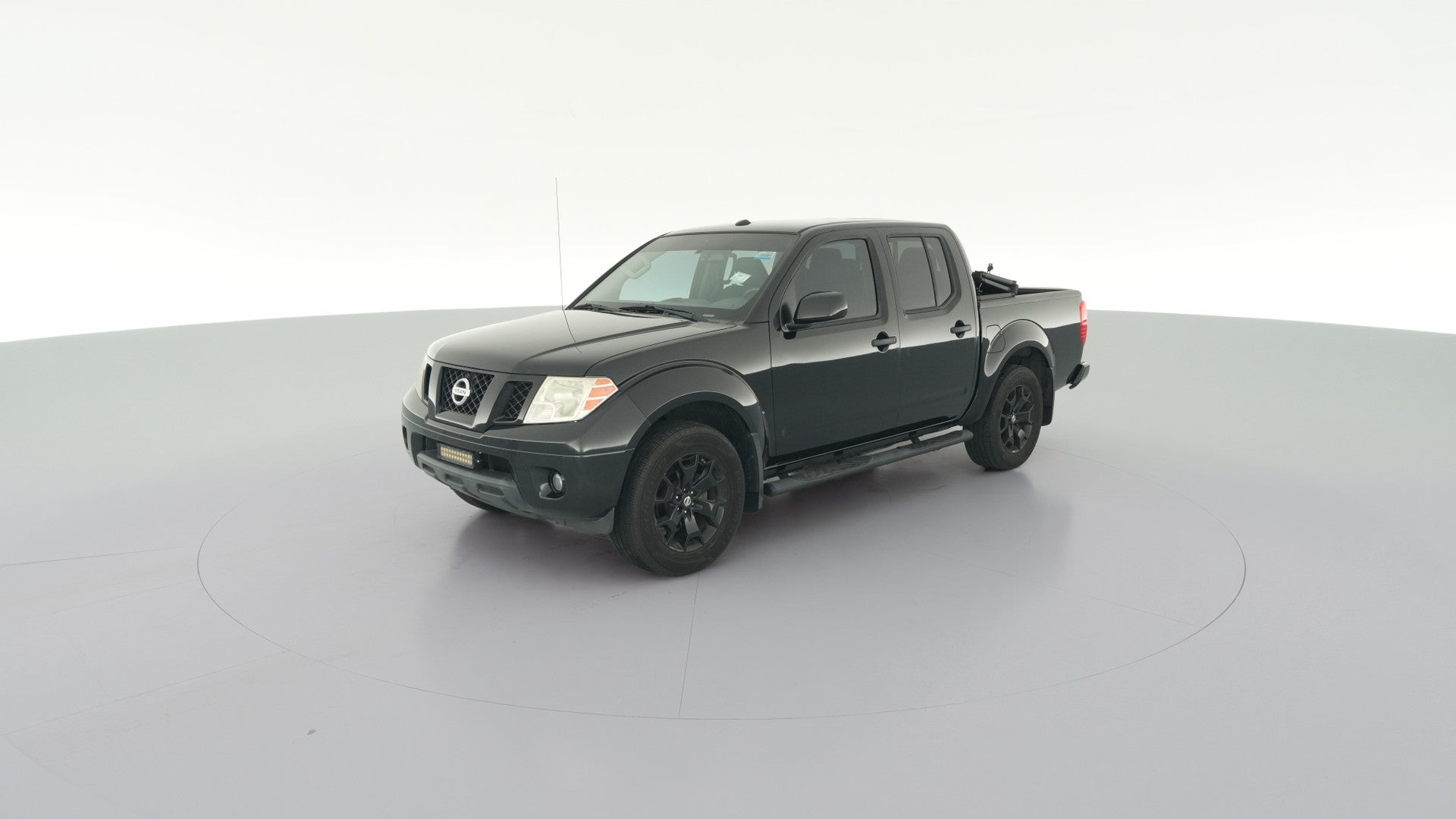 2018 Nissan Frontier Crew Cab vehicle photo