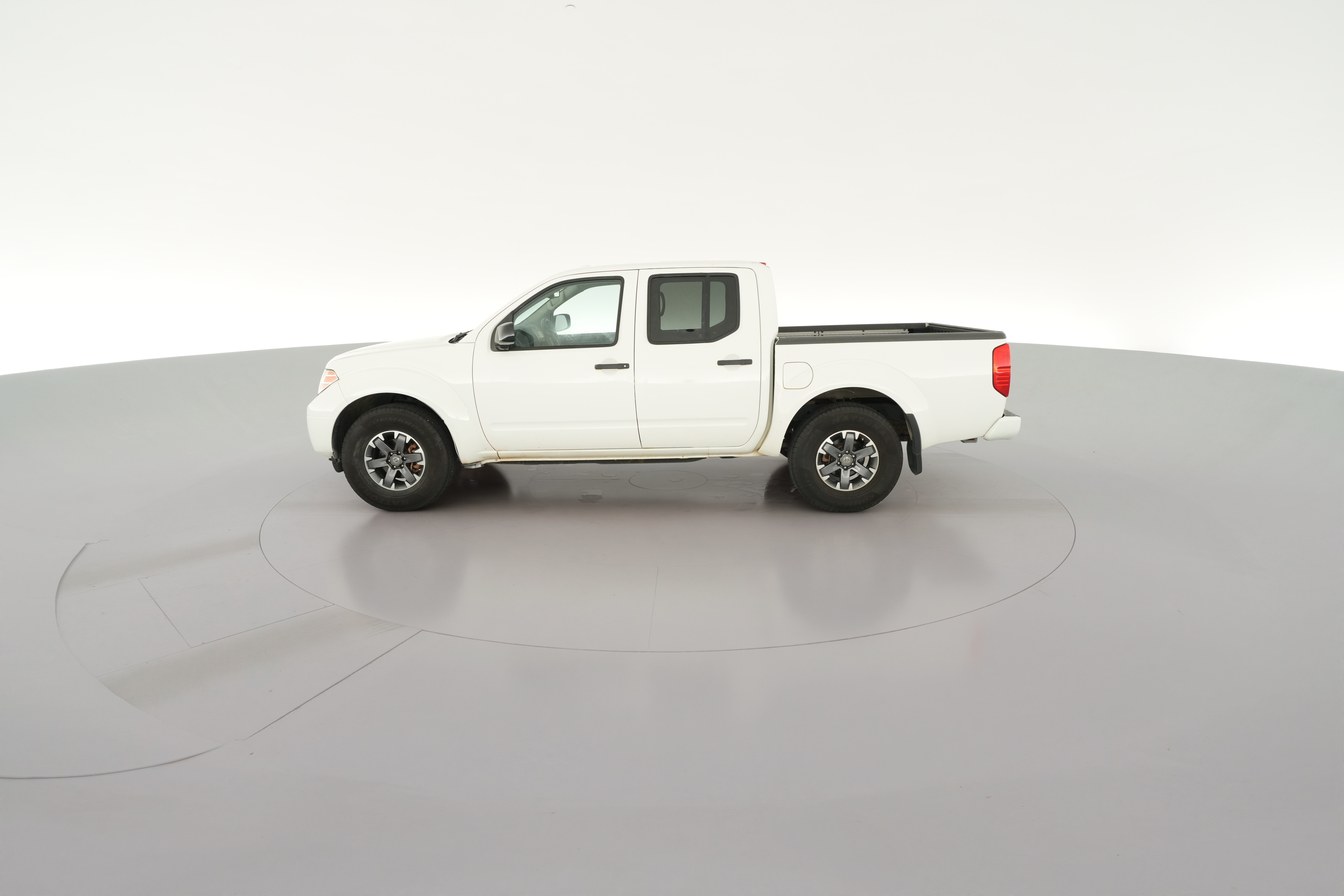 2018 Nissan Frontier SV - Photo 25