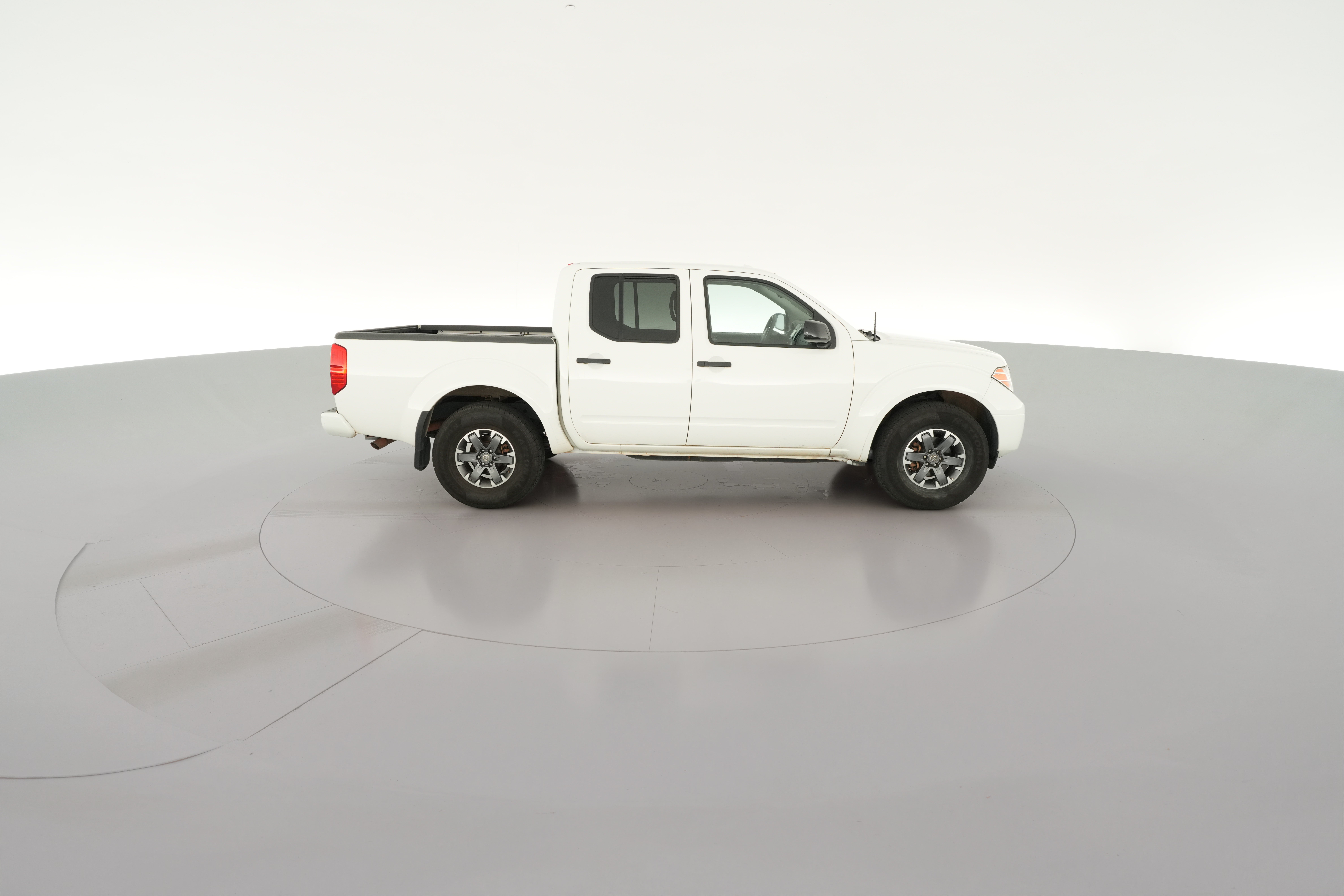 2018 Nissan Frontier SV - Photo 33