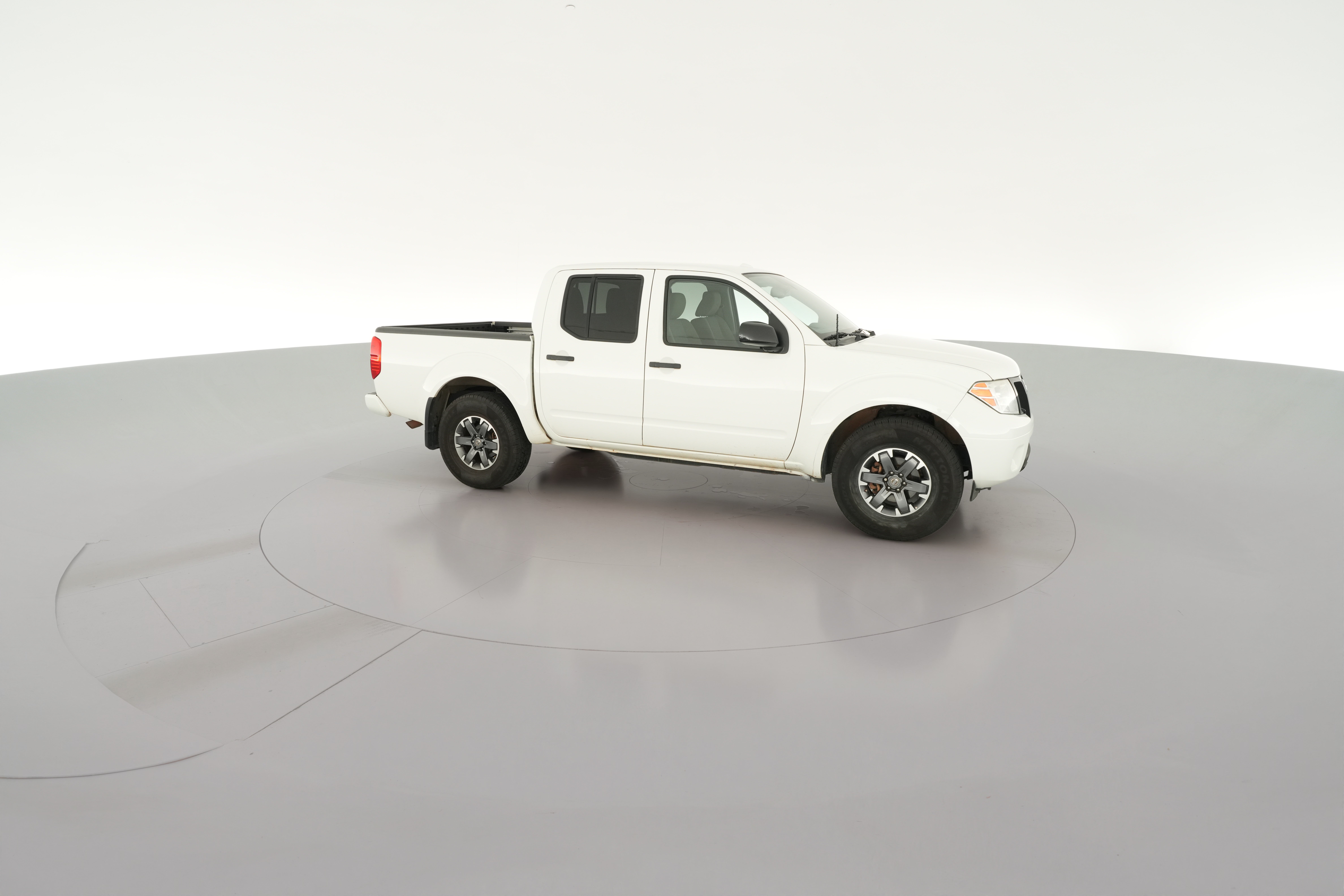2018 Nissan Frontier SV - Photo 34