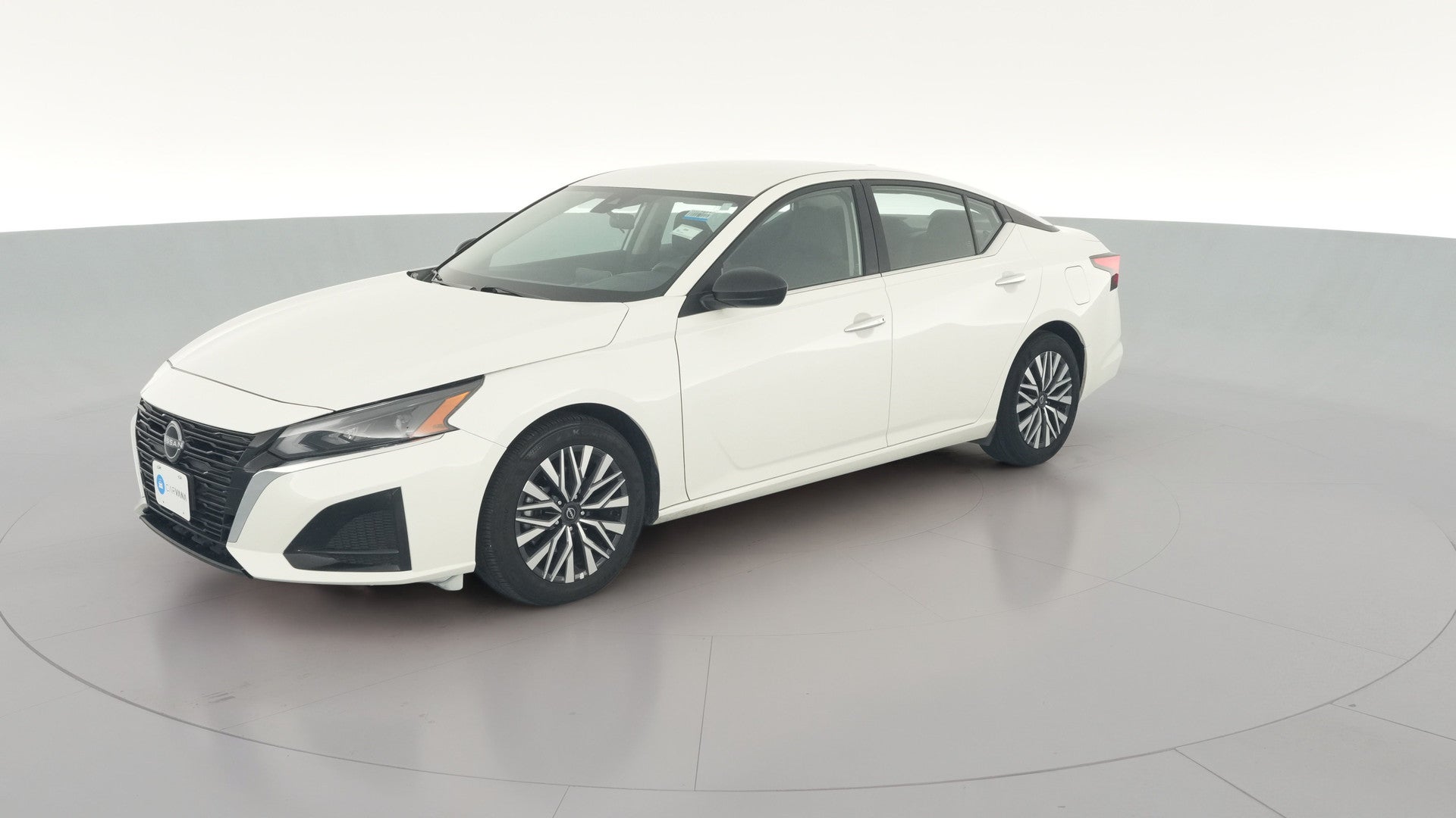 2025 Nissan Altima vehicle photo