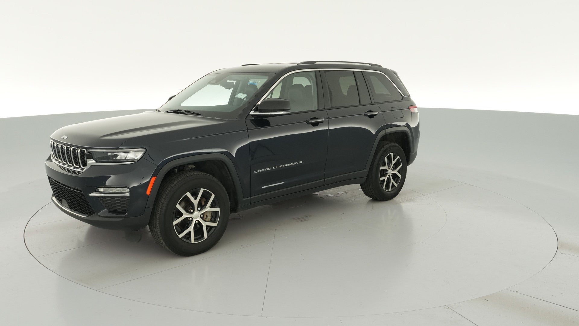 2023 Jeep Grand Cherokee vehicle photo