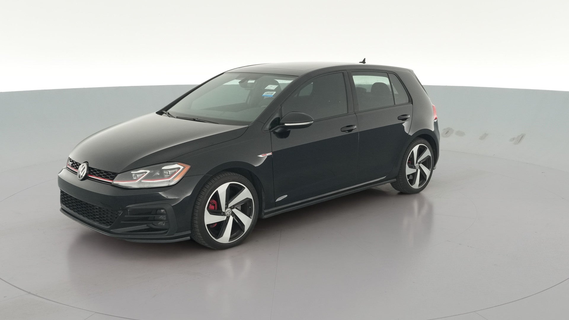 2018 Volkswagen Golf GTI vehicle photo