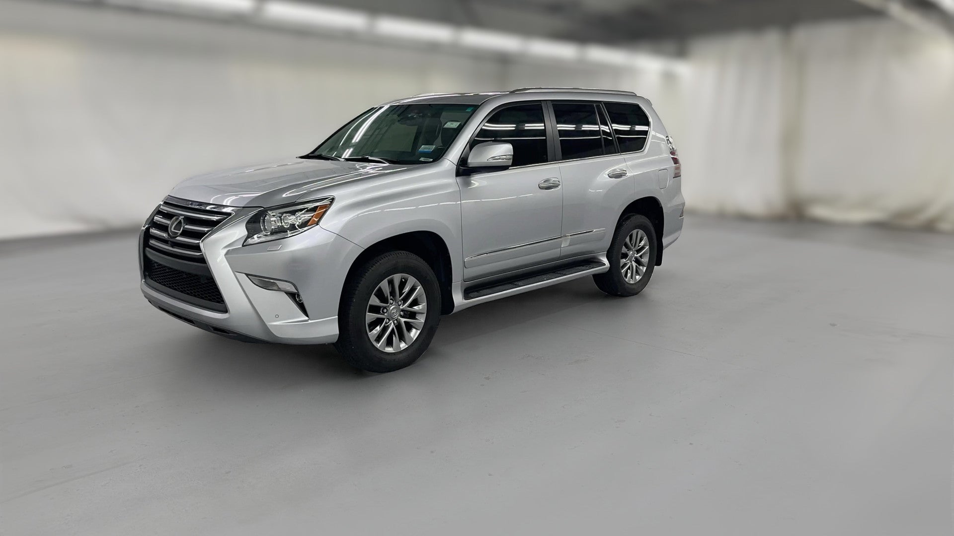 2017 Lexus GX vehicle photo