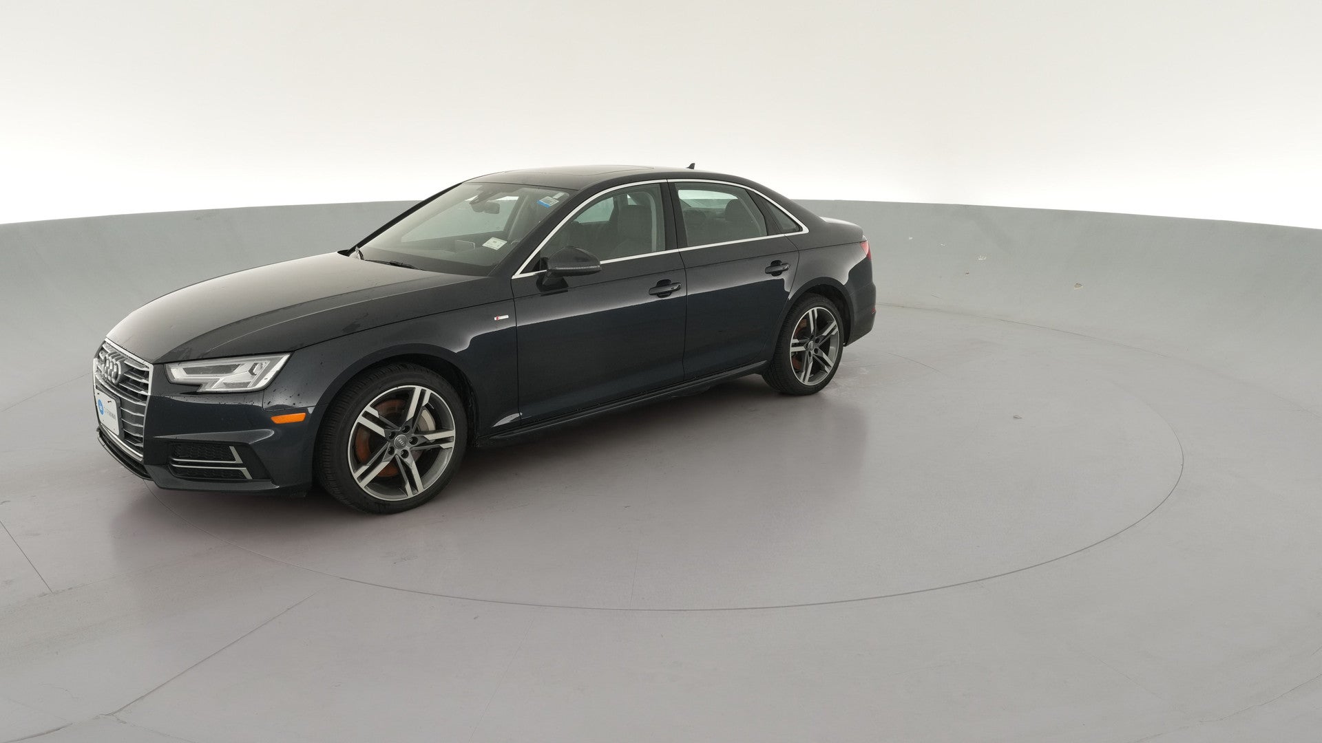 2018 Audi A4 vehicle photo