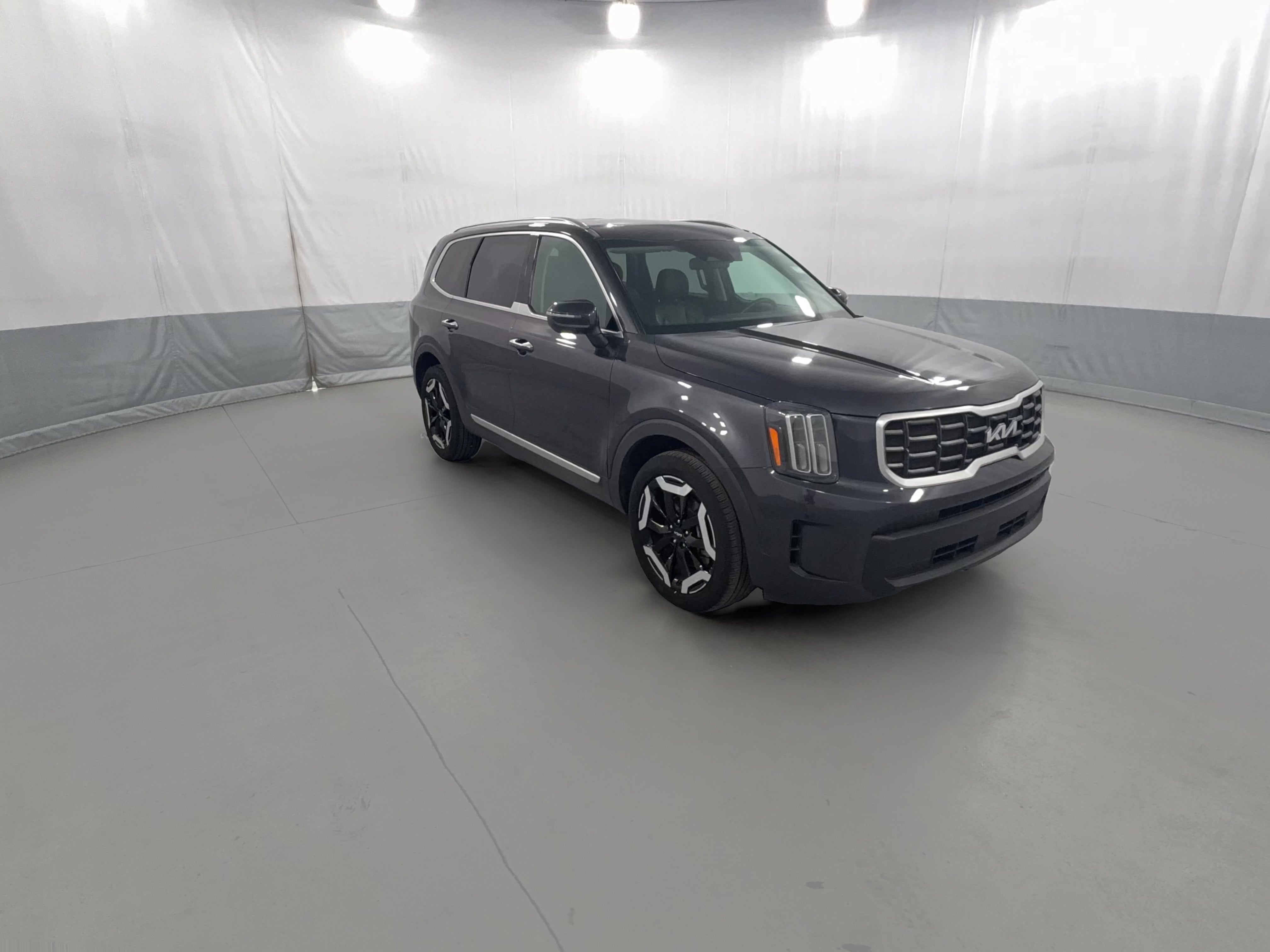2025 Kia Telluride S - Photo 44
