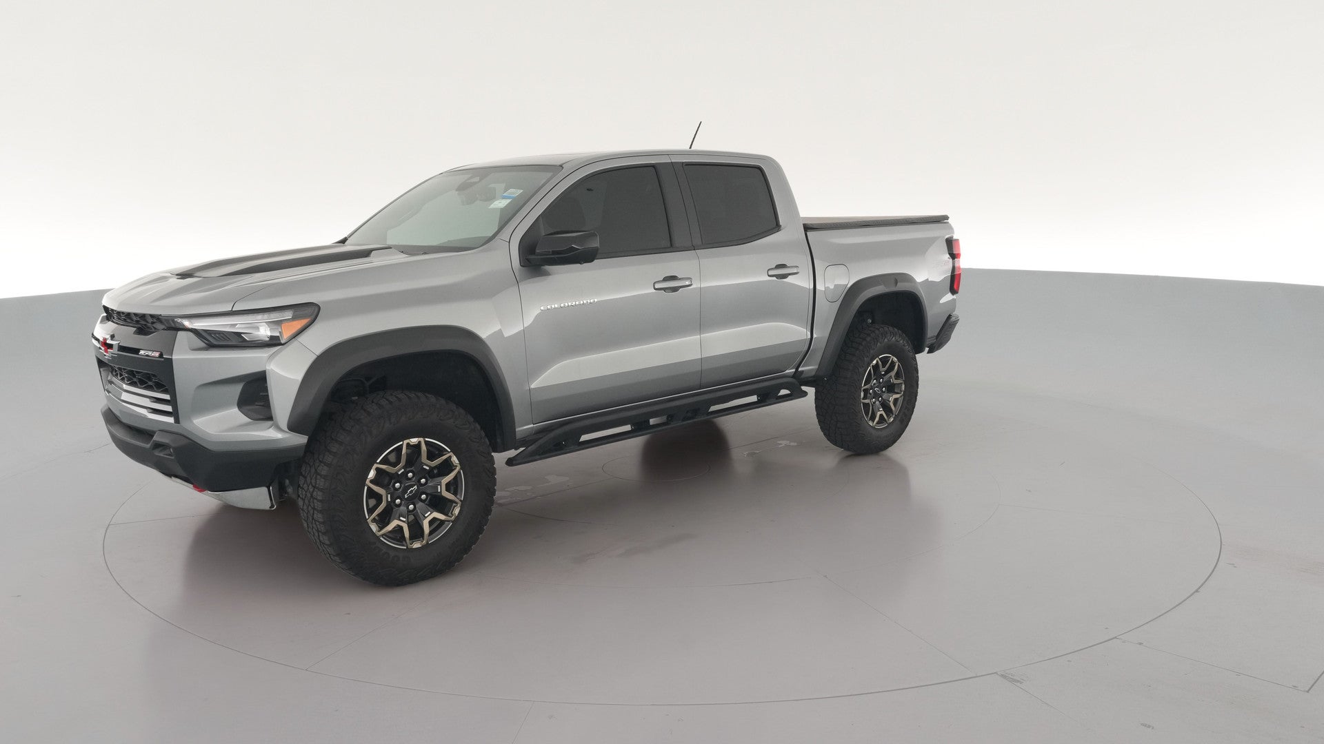 2024 Chevrolet Colorado Crew Cab vehicle photo