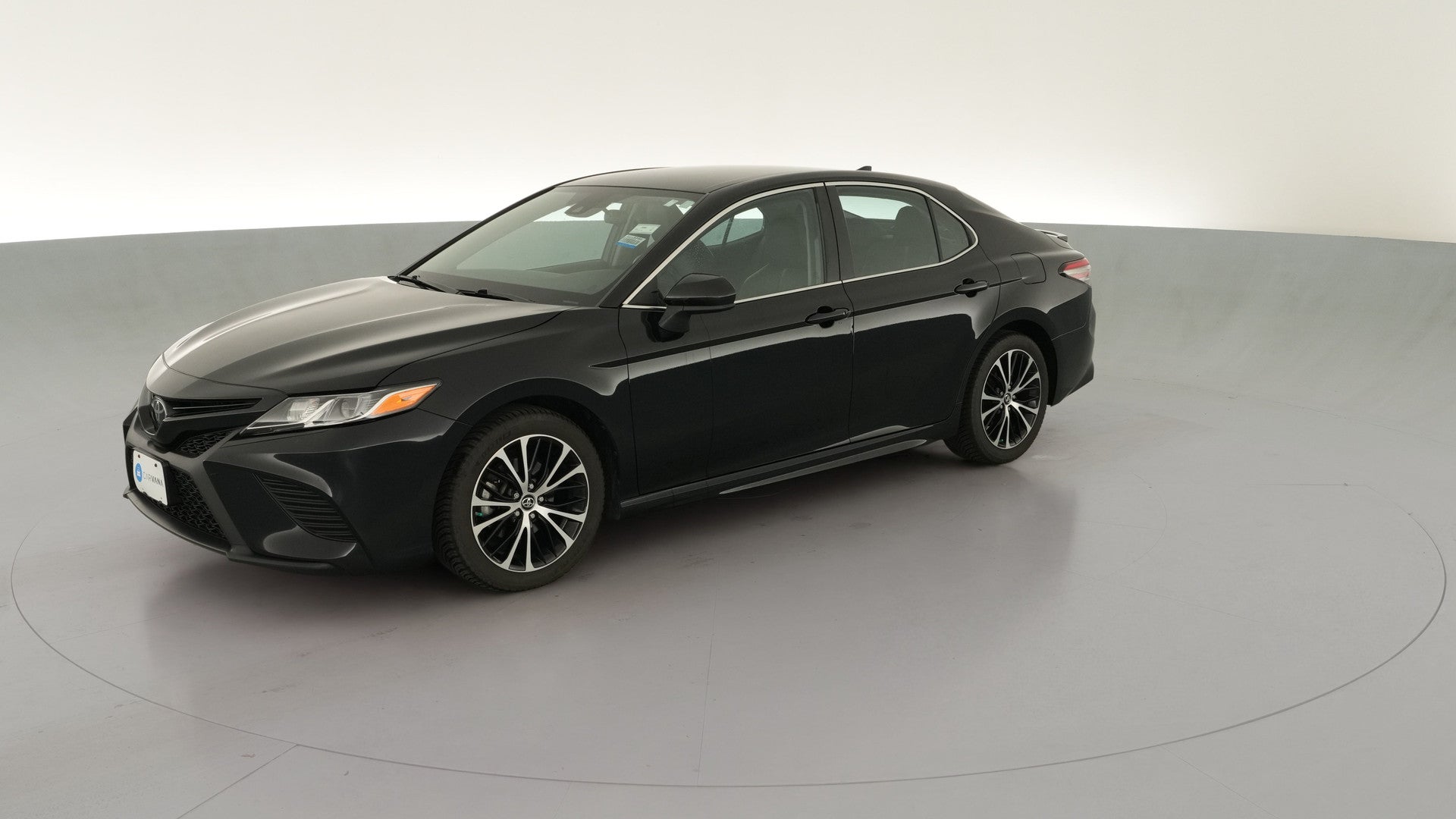2019 Toyota Camry vehicle photo