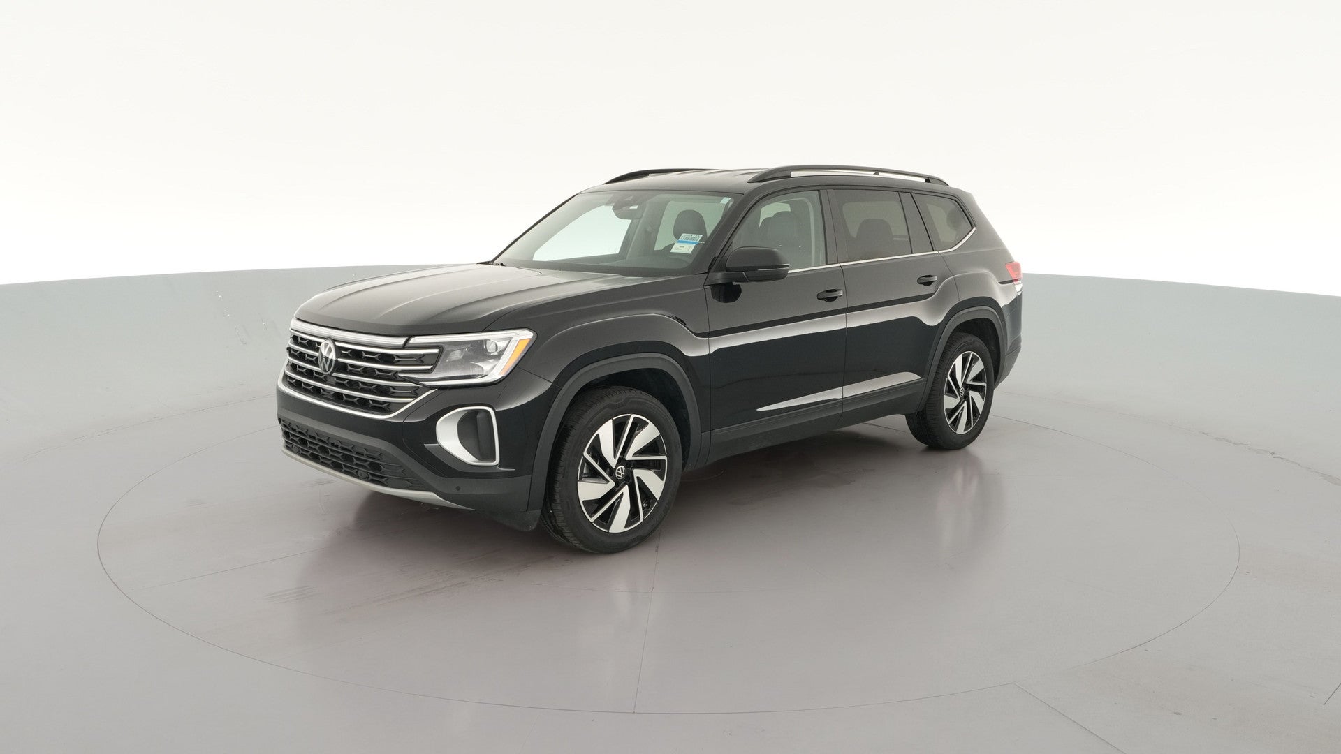 2025 Volkswagen Atlas vehicle photo