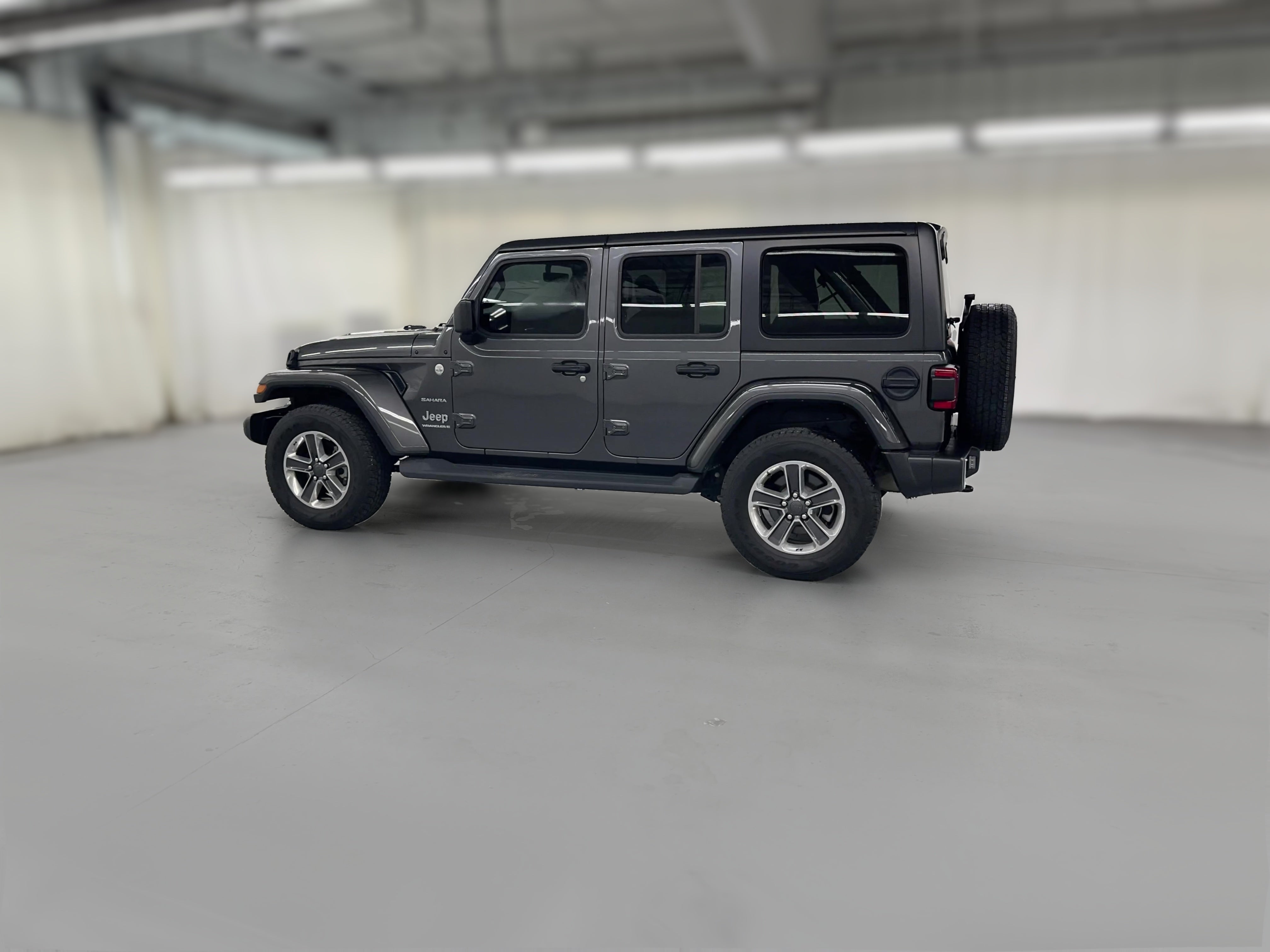 2023 Jeep Wrangler 4-Door Sahara - Photo 27
