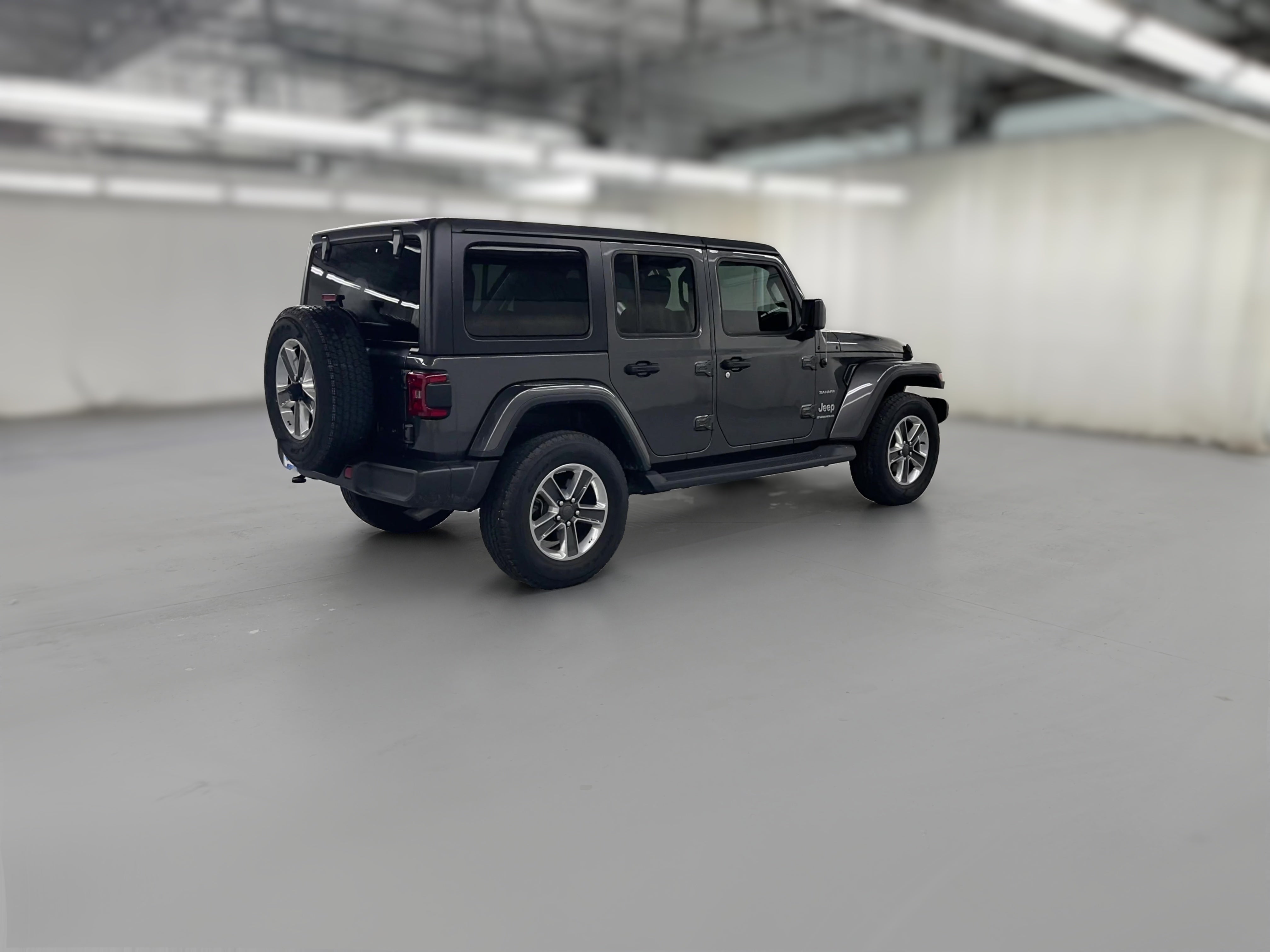2023 Jeep Wrangler 4-Door Sahara - Photo 32