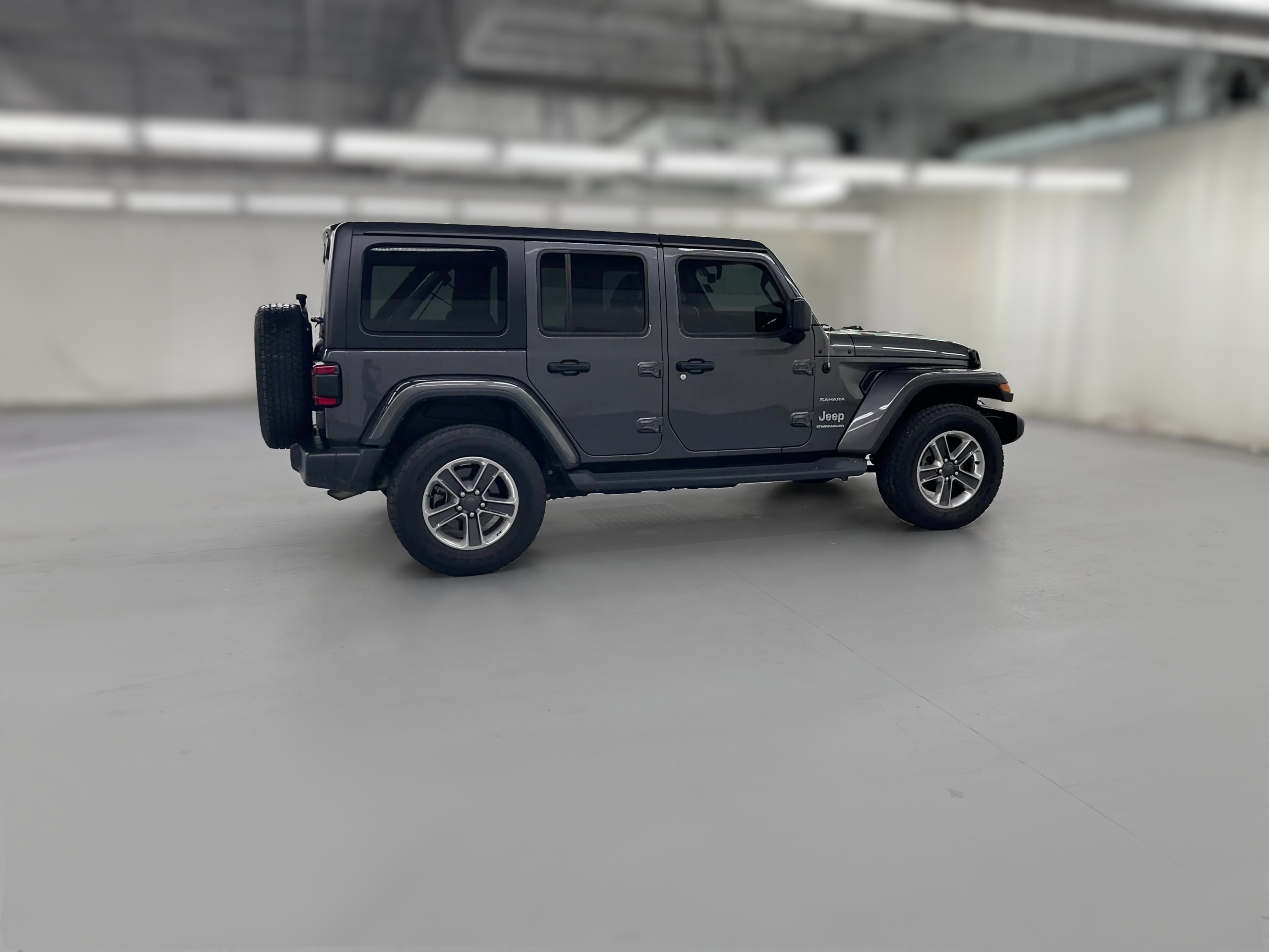 2023 Jeep Wrangler 4-Door Sahara - Photo 33