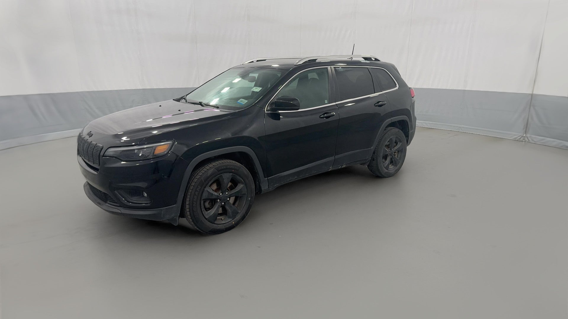 2019 Jeep Cherokee vehicle photo