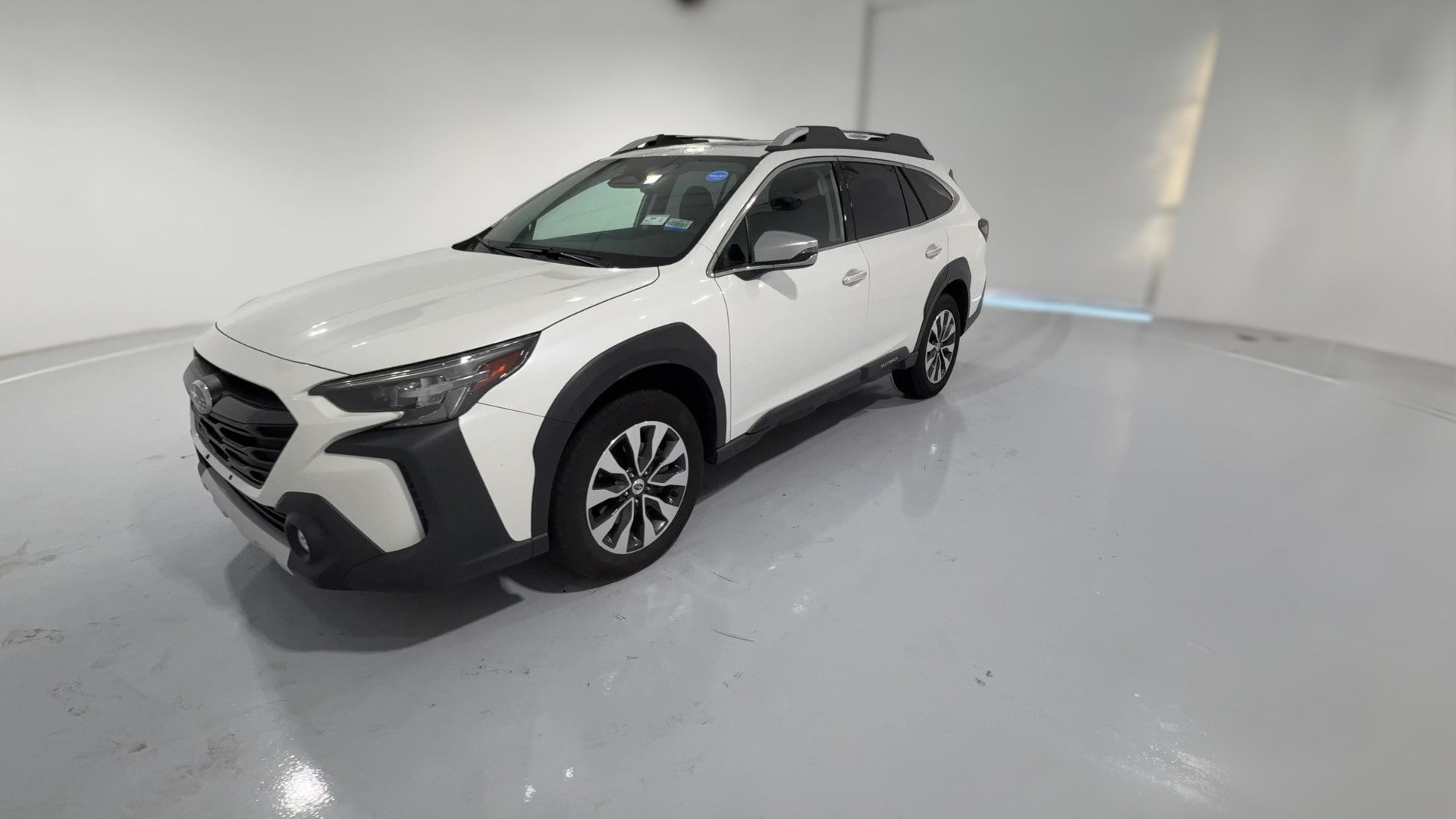2023 Subaru Outback vehicle photo