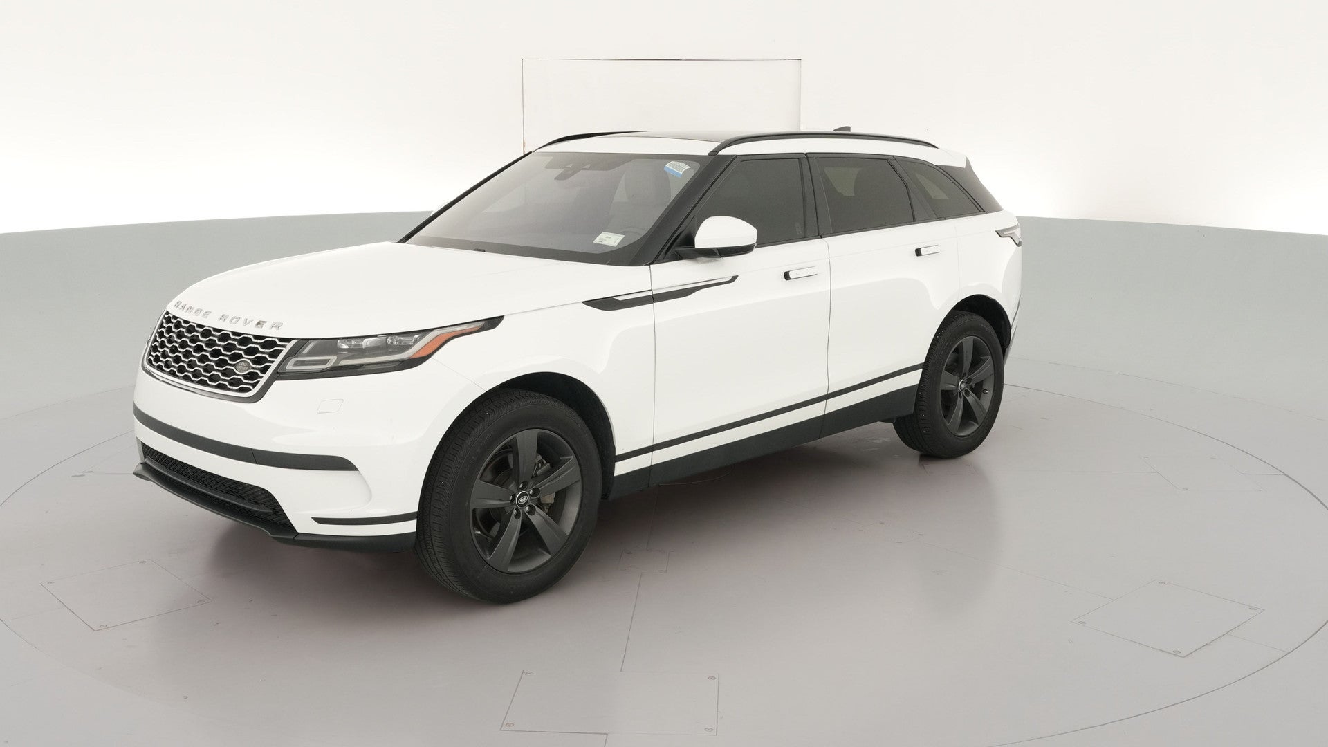2018 Land Rover Range Rover Velar vehicle photo