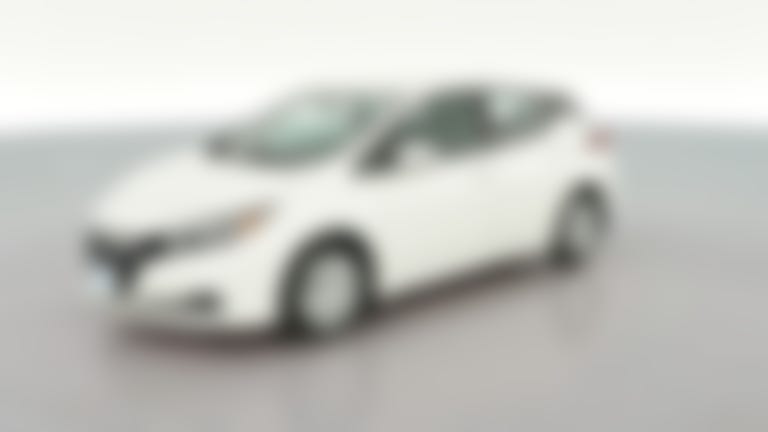 2025 Nissan LEAF vehicle photo