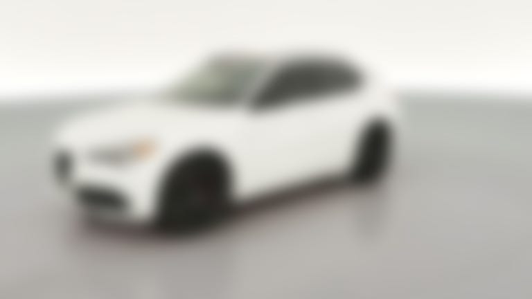 2021 Alfa Romeo Stelvio vehicle photo