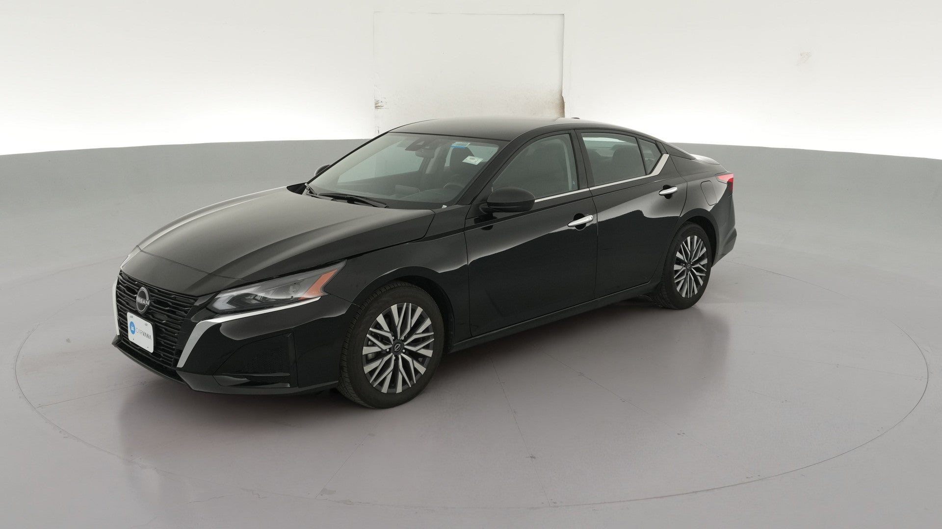 2025 Nissan Altima vehicle photo