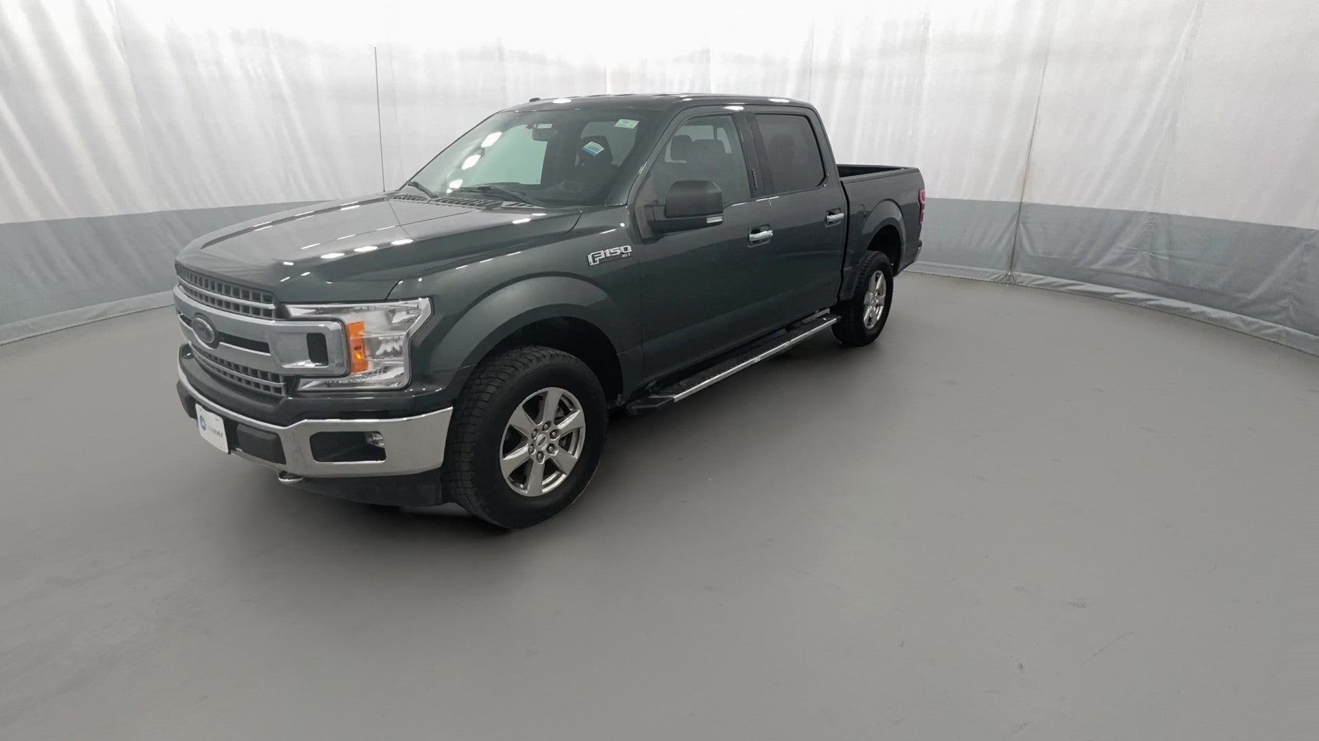 2018 Ford F150 SuperCrew Cab vehicle photo