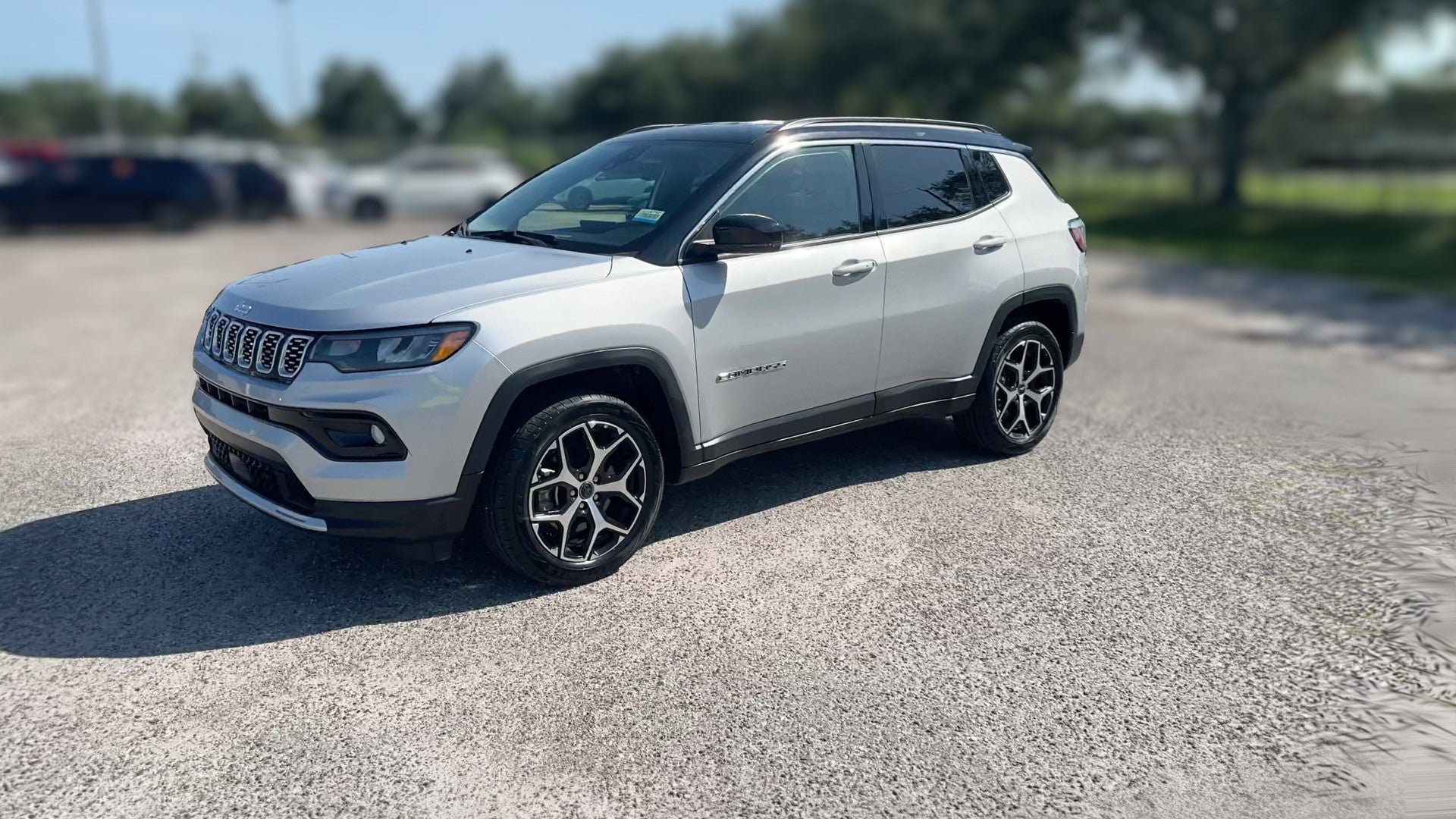 2025 Jeep Compass vehicle photo