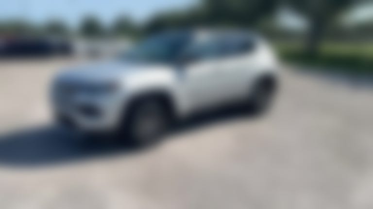 2025 Jeep Compass vehicle photo
